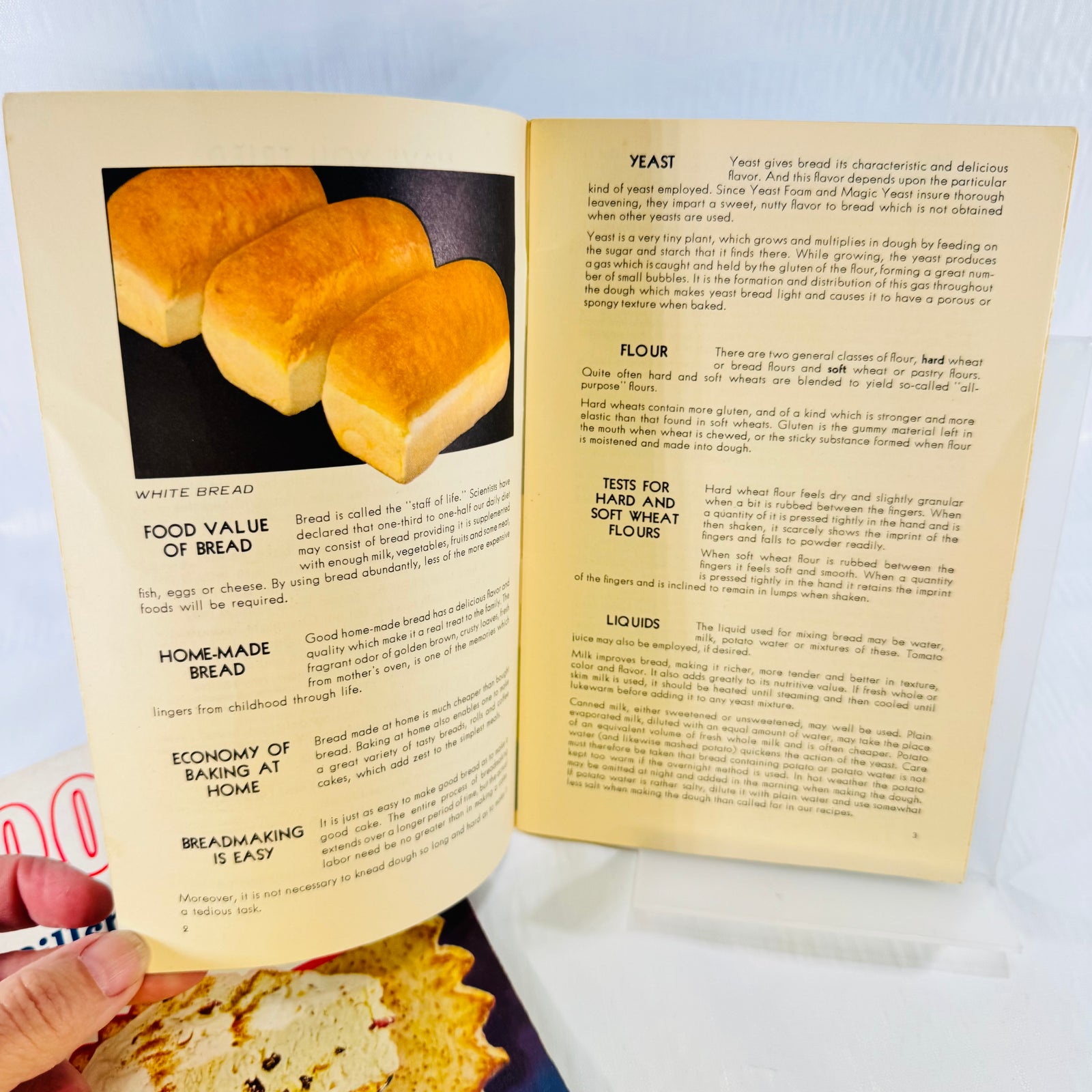 Metropolitan Cook Book 1955 Recipe Pamphlet Bundle with Pillsbury and Art of Making Bread