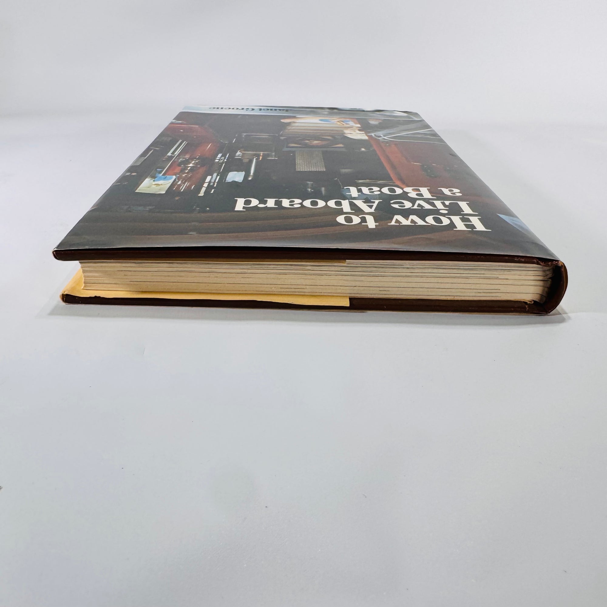 How to Live Aboard a Boat (1983) — Janet Groene | Practical Guide with B&W Photos, Nautical Living & Seamanship