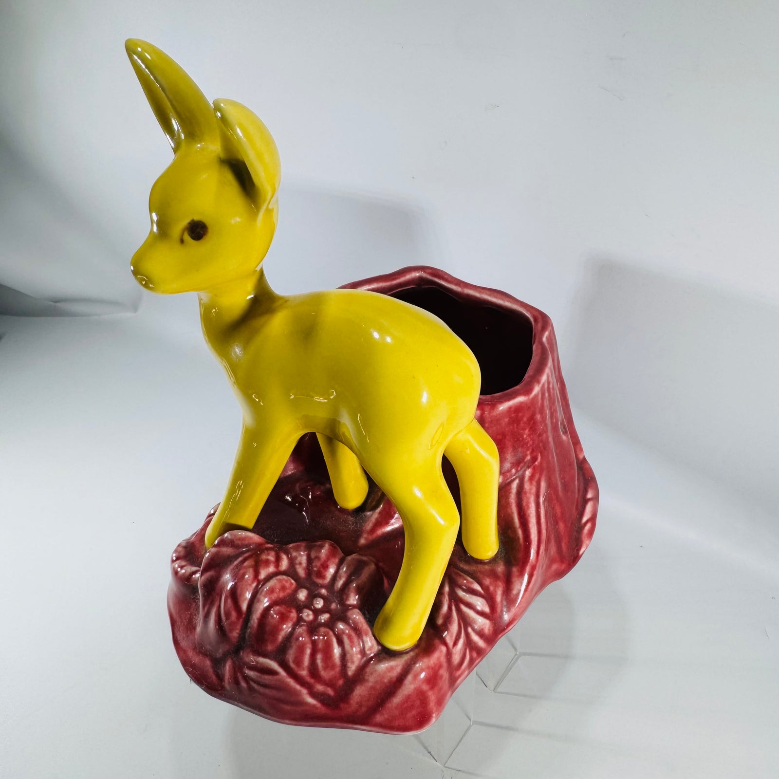 Vintage Shawnee Pottery Deer Planter | yellow fawn ceramic figural planter on maroon stump base