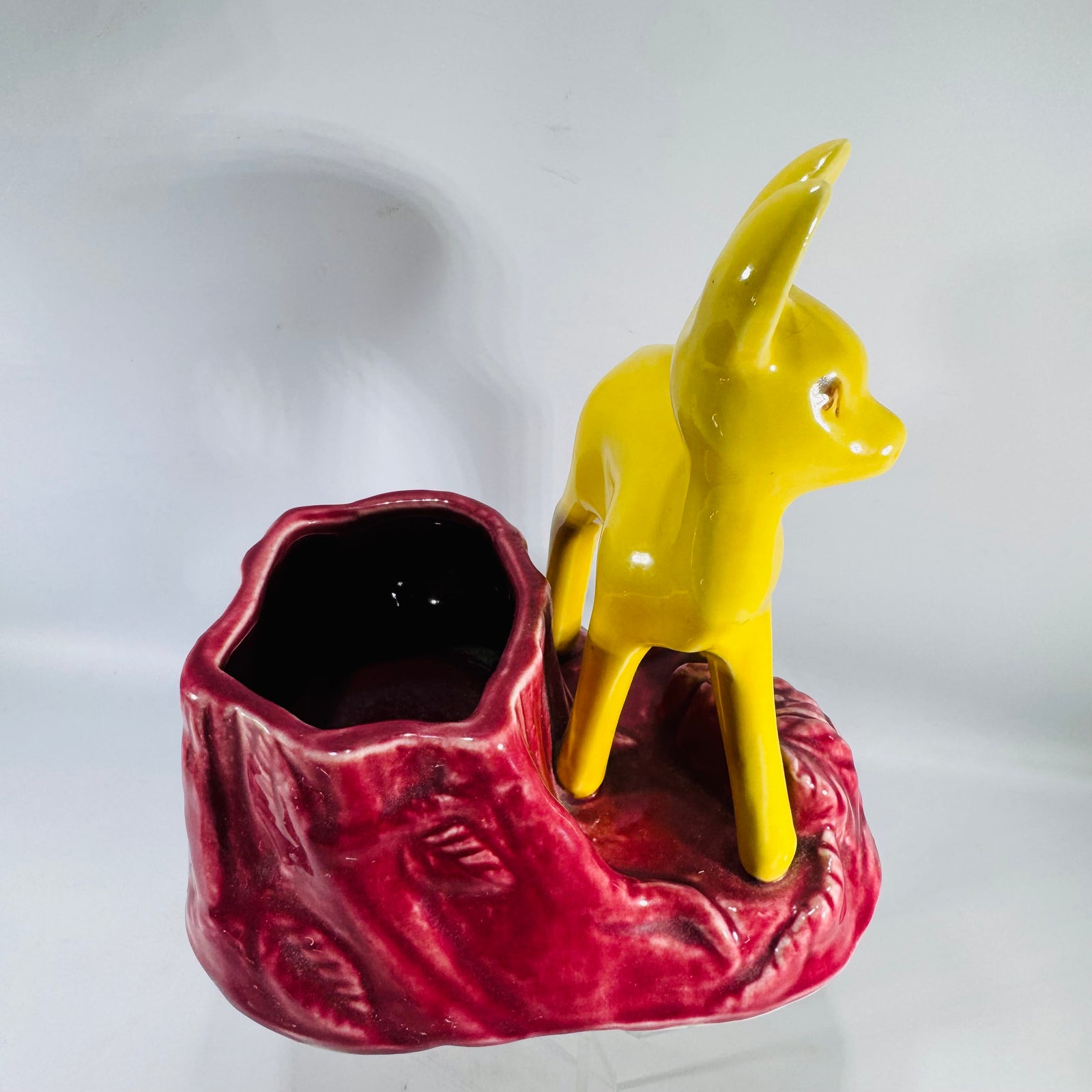 Vintage Shawnee Pottery Deer Planter | yellow fawn ceramic figural planter on maroon stump base