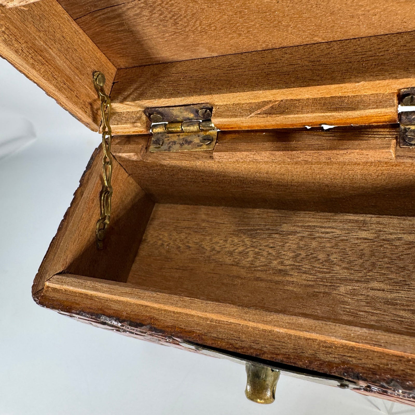 Vintage Hand Carved Wooden Trinket Box | camphor wood style floral jewelry chest