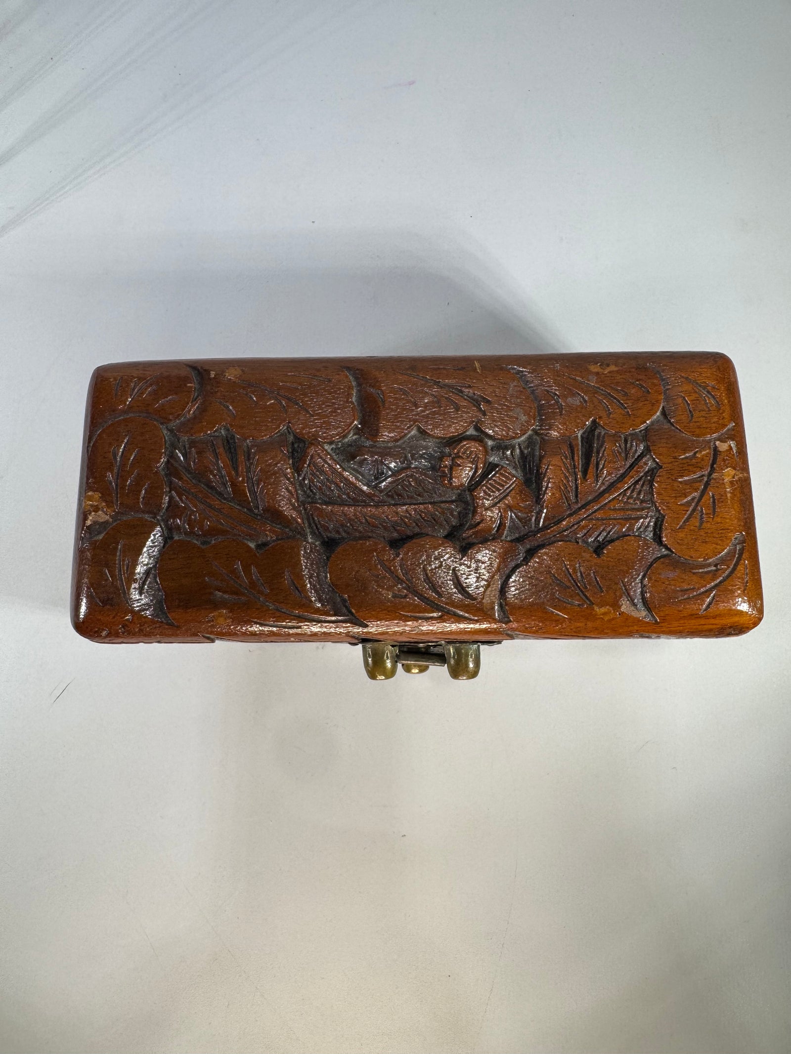 Vintage Hand Carved Wooden Trinket Box | camphor wood style floral jewelry chest