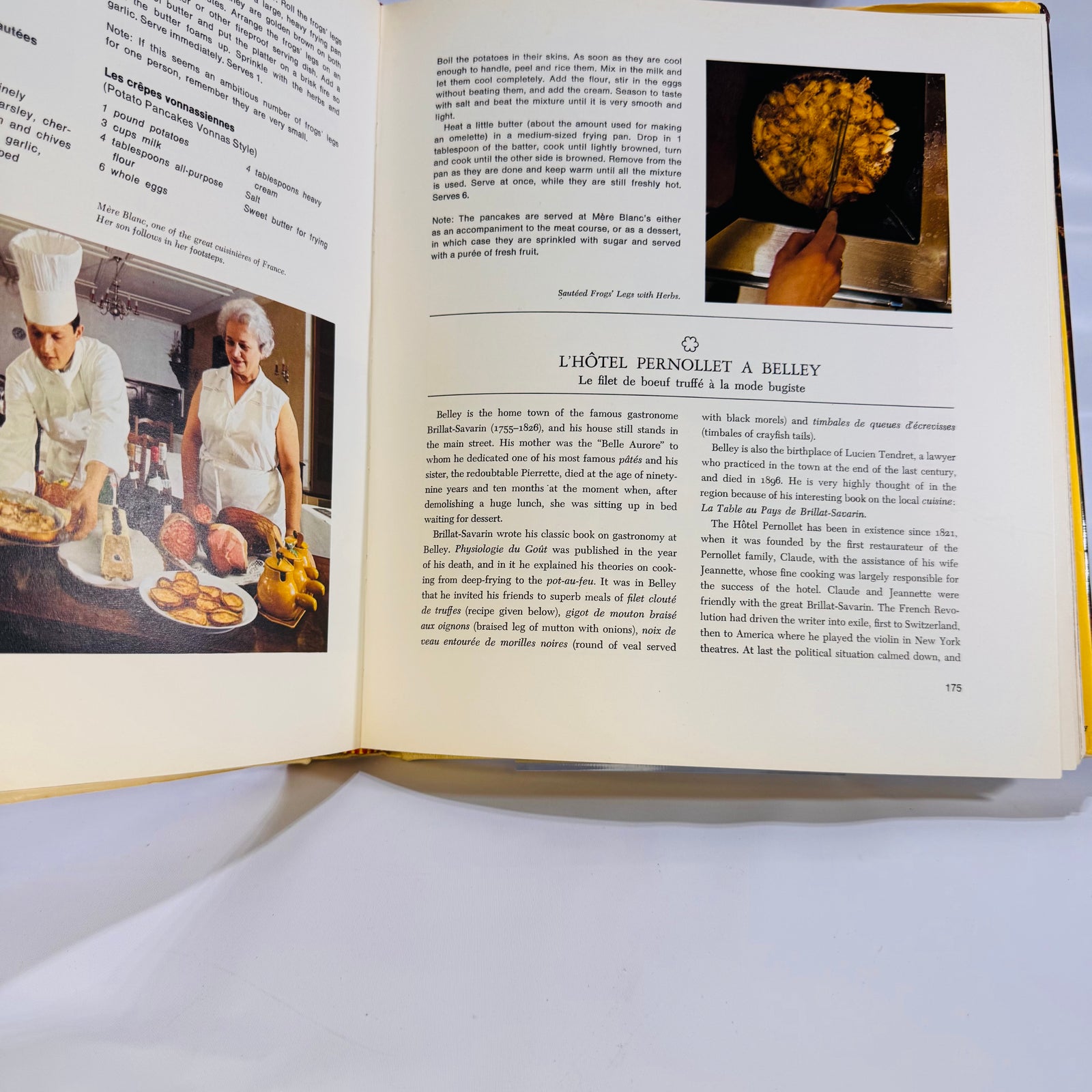 Masterpieces of French Cuisine by Francis Amunategui (1971), Macmillan Company, Hardcover with Dust Jacket