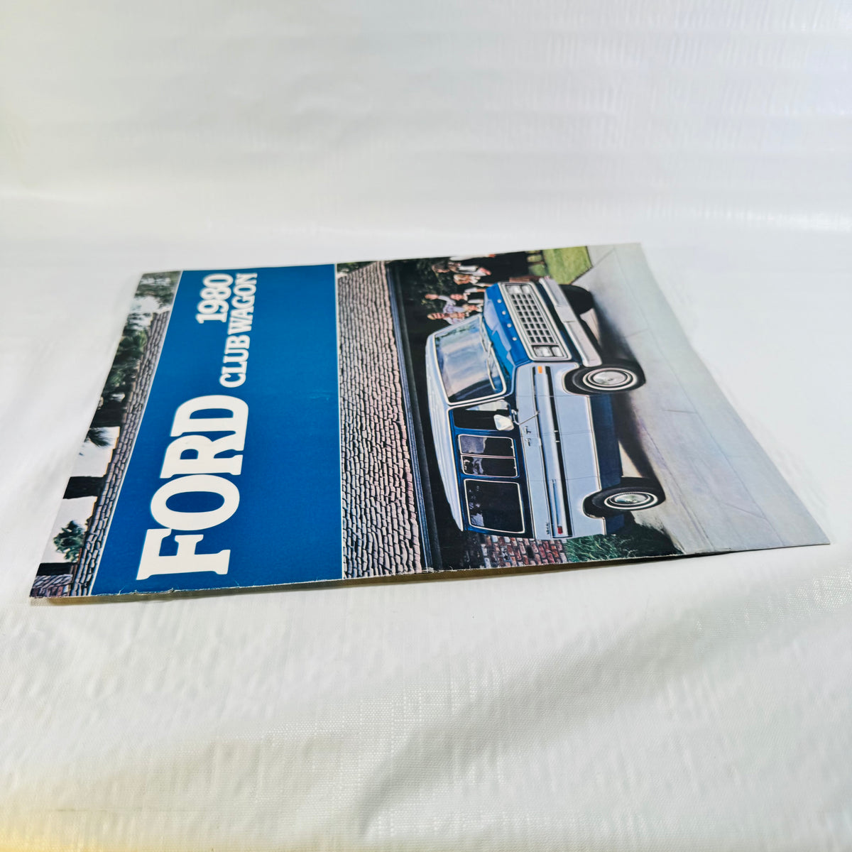 1980 Ford Club Wagon Original Sales Brochure, 8 Pages