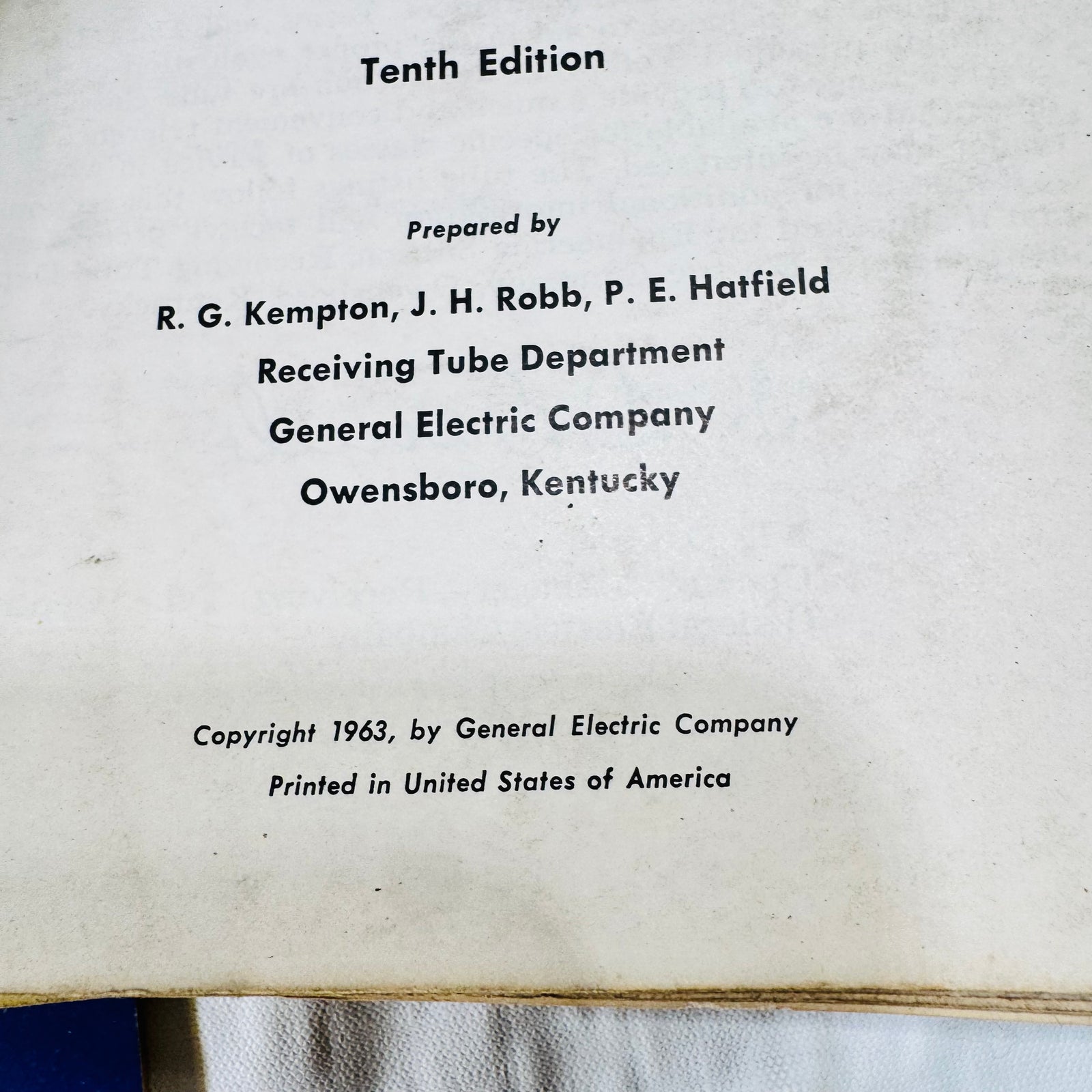 RCA Reference Book 1962 Bundle with Tung-Sol Base Connections, Philco, PACO and Cornell-Dubilier Radio TV Ephemera