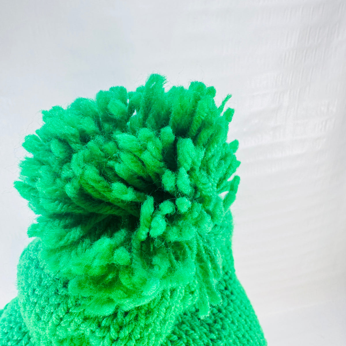 Emerald Green Hand Knit Pom Pom Beanie 1990s Double Layer Cuffed Winter Hat