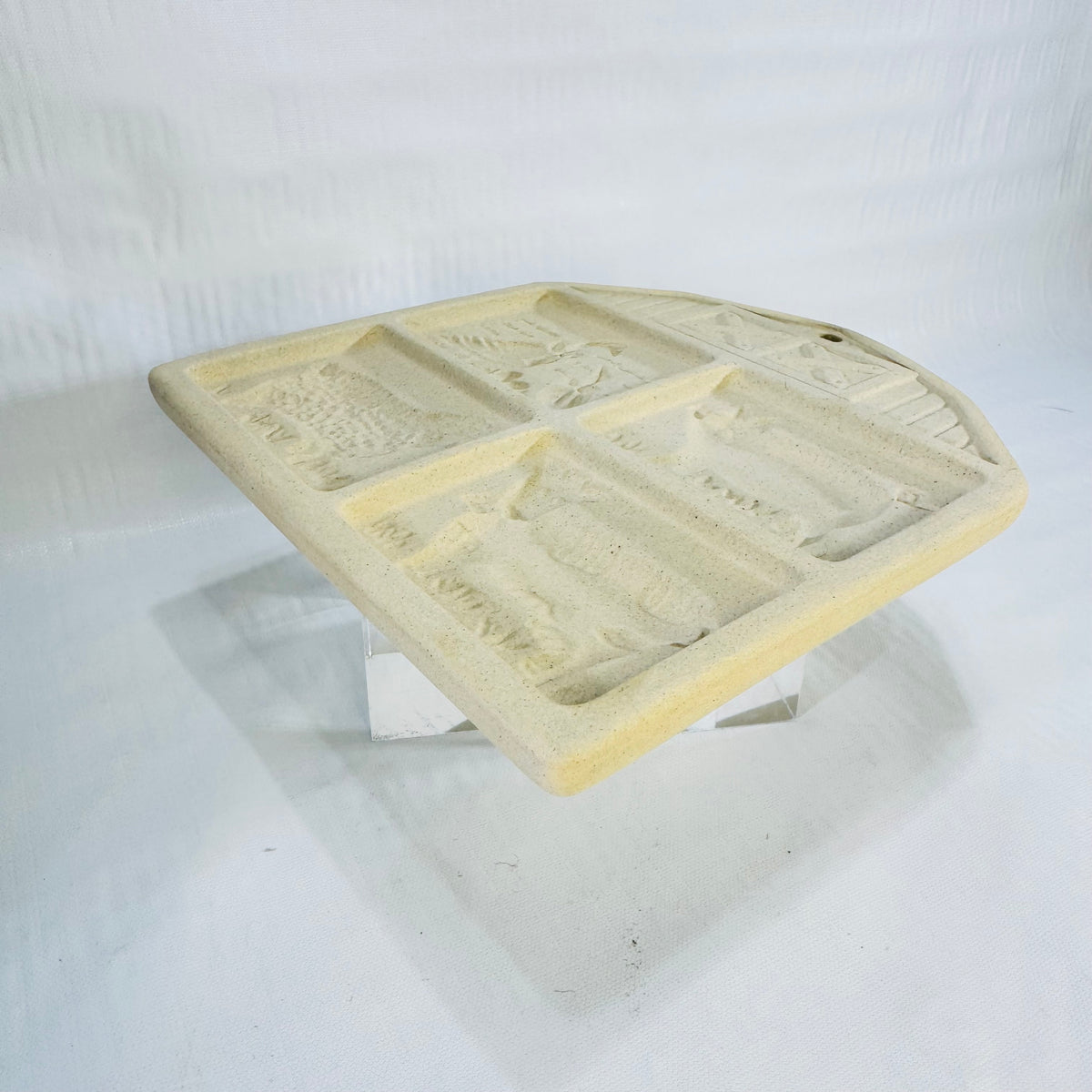 Pampered Chef Farm Yard Friends 1994 Stoneware Cookie Mold with Box