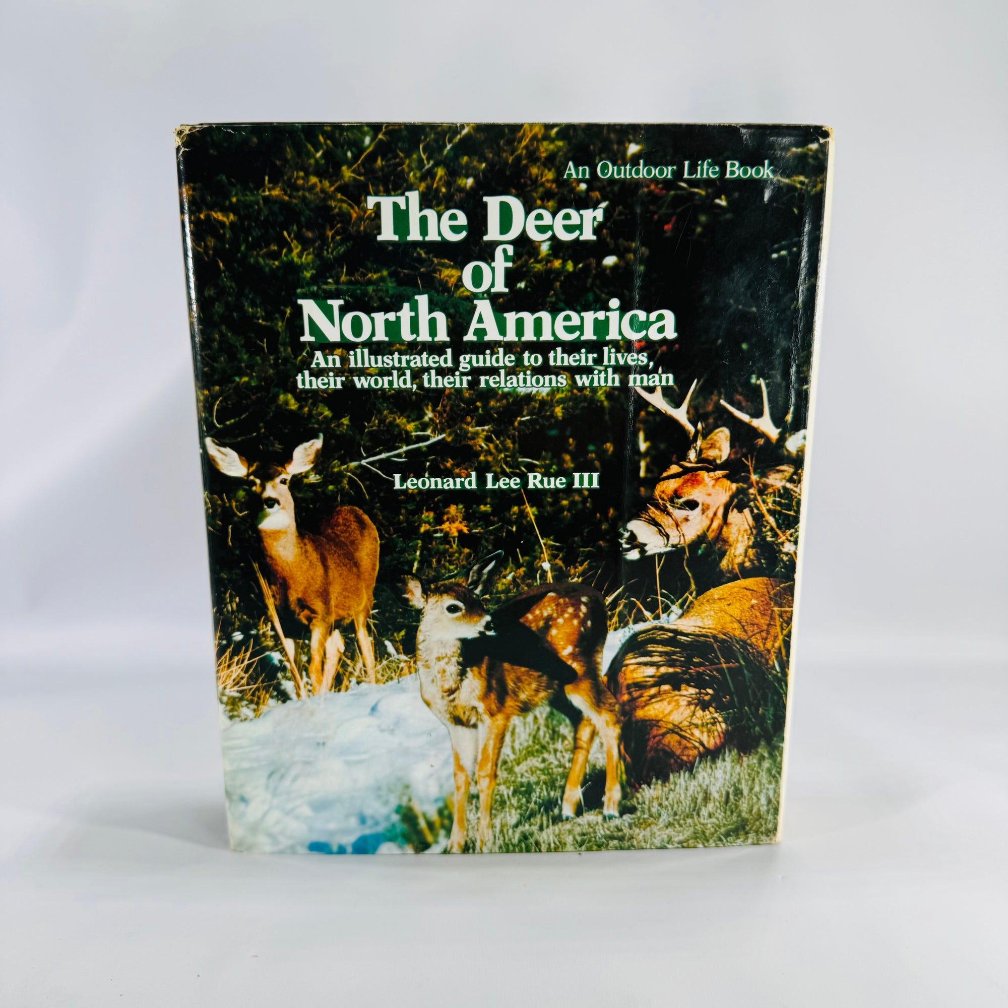 Wildlife Natural History — The Deer of North America (1980, 4th printing) — Leonard Lee Rue III | Illustrated Outdoor Life reference
