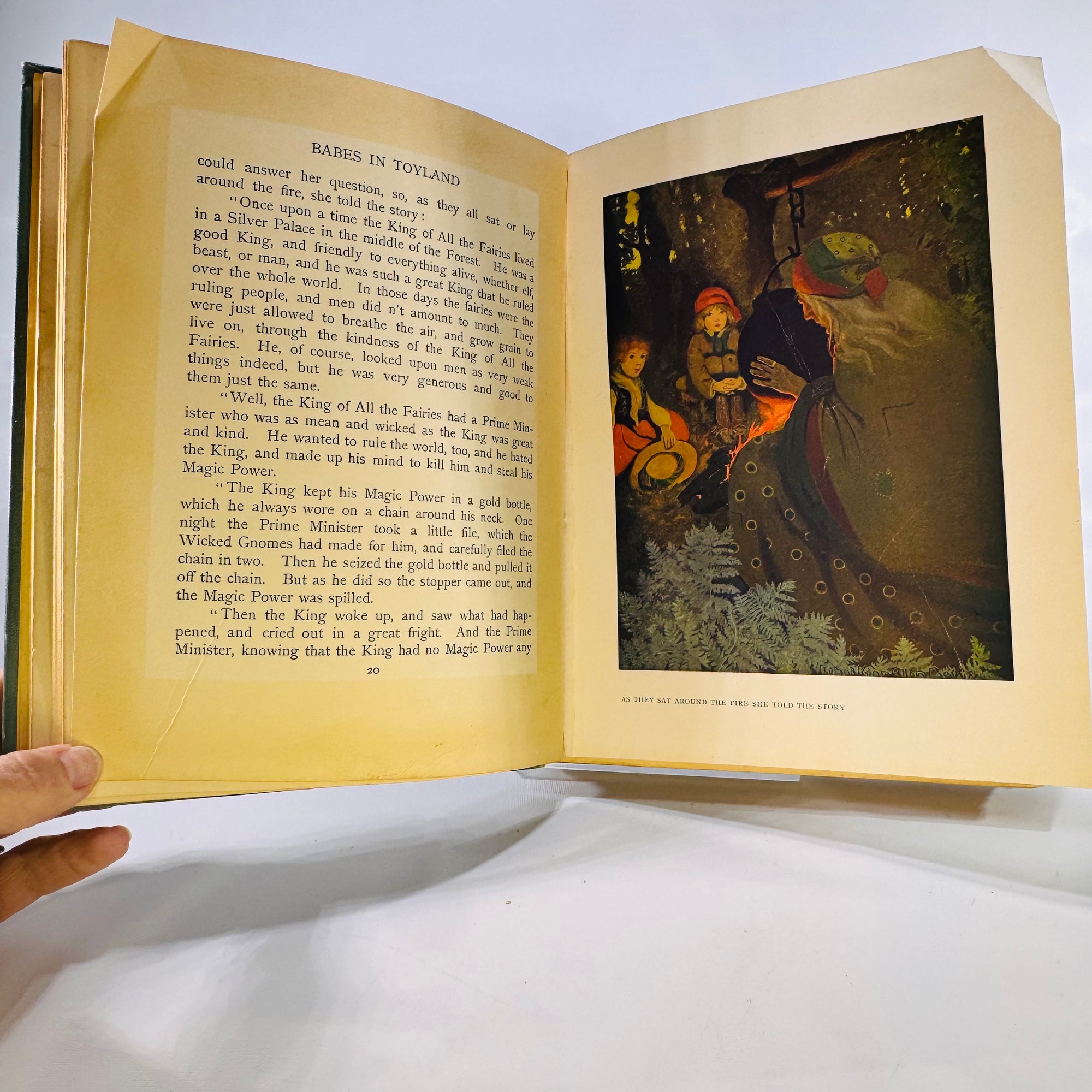 Babes in Toyland by Glen MacDonough & Anna Alice Chapin (1924), The Macaulay Company, Hardcover