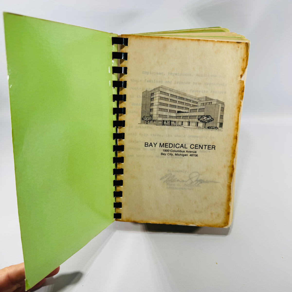 BMC Cookbook — Bay Medical Center Employee Cookbook Bay Medical Center Employees | Bay City, Michigan | 1977 First Printing