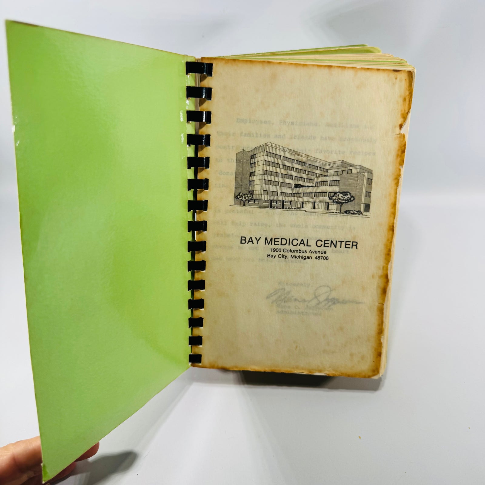 BMC Cookbook — Bay Medical Center Employee Cookbook Bay Medical Center Employees | Bay City, Michigan | 1977 First Printing