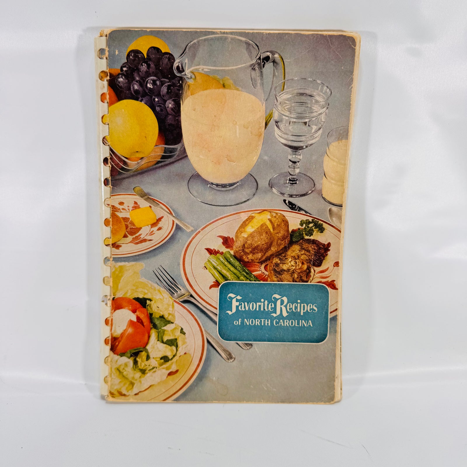 Favorite Recipes of North Carolina by W. Kerr Scott (1945) – Wisconsin Department of Agriculture