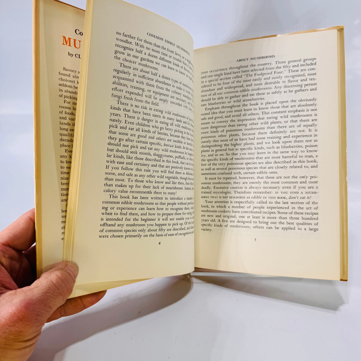 Common Edible Mushrooms by Clyde M. Christensen (1943), The University of Minnesota Press, Hardcover with Dust Jacket