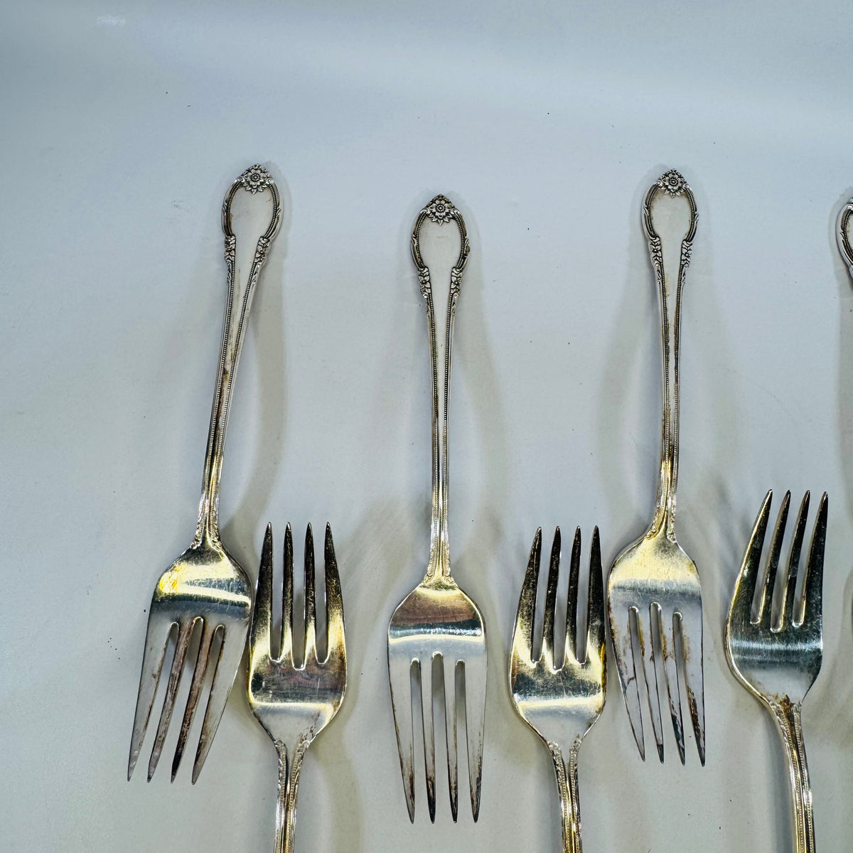 1847 Rogers Bros Remembrance Luncheon Forks | Set of 8 Silverplate Flatware