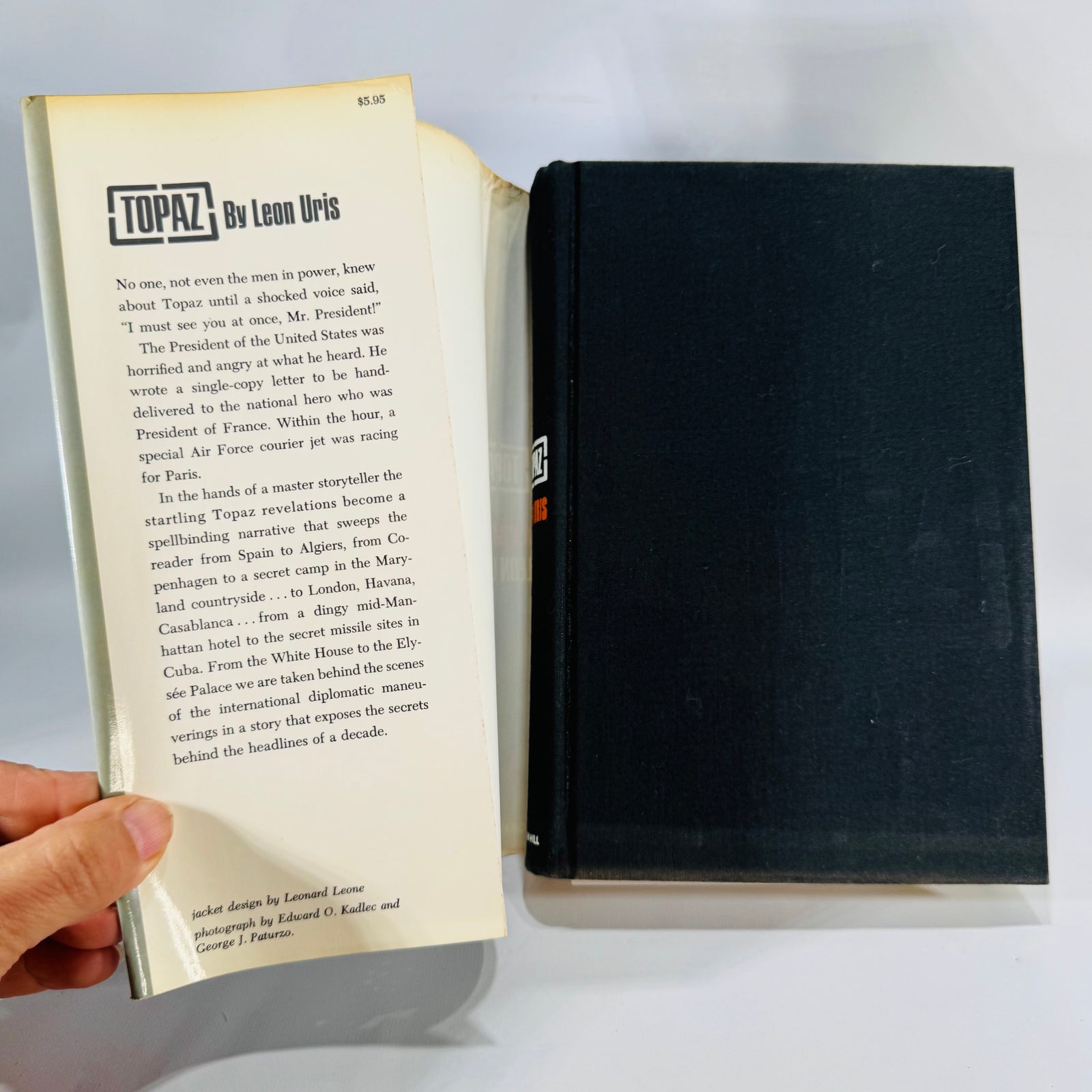 Cold War Spy Thriller — Topaz (1967, Third Printing) — Leon Uris | Dust Jacket, Espionage Fiction