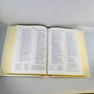 Vintage Catholic Family Bible New American Bible Knights of Columbus Memorial 1984–1985