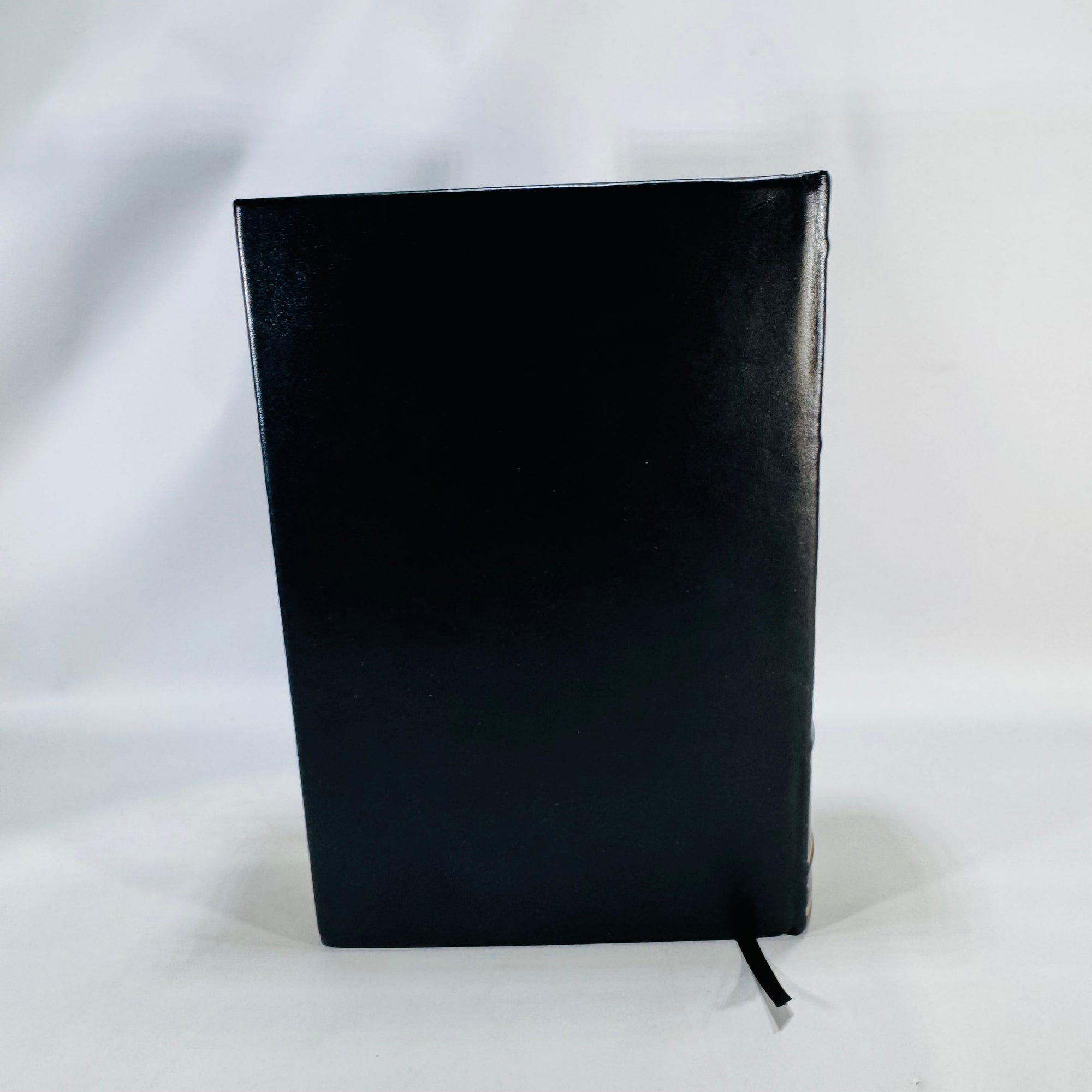 A Book on Duck Shooting (1982 Limited Edition) — Van Campen Heilner | Numbered, Ribbon & Gilt Edges, Hunting & Fishing / Waterfowl