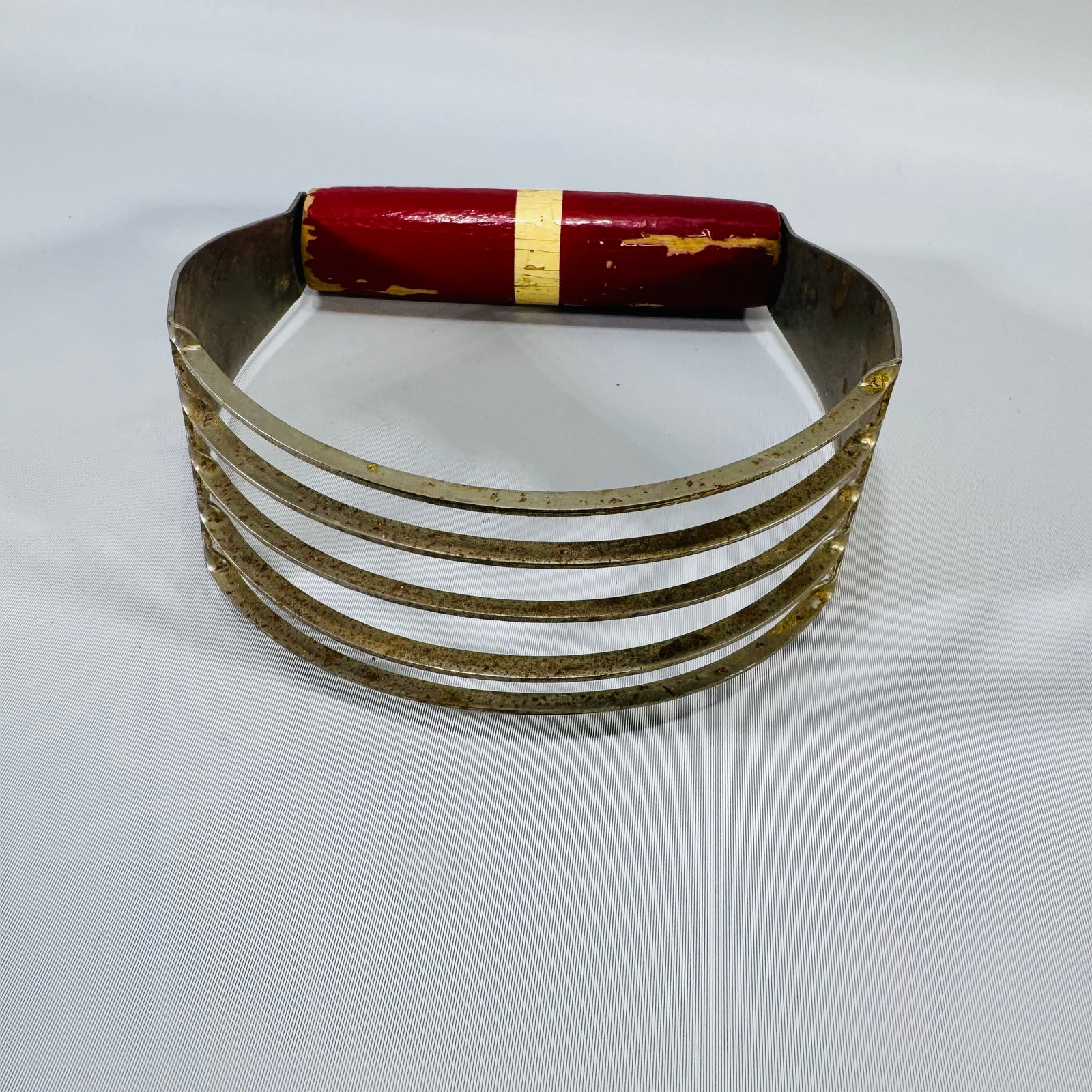 Vintage Red Handle Pastry Blender | Metal Wire Dough Cutter Farmhouse Baking Tool