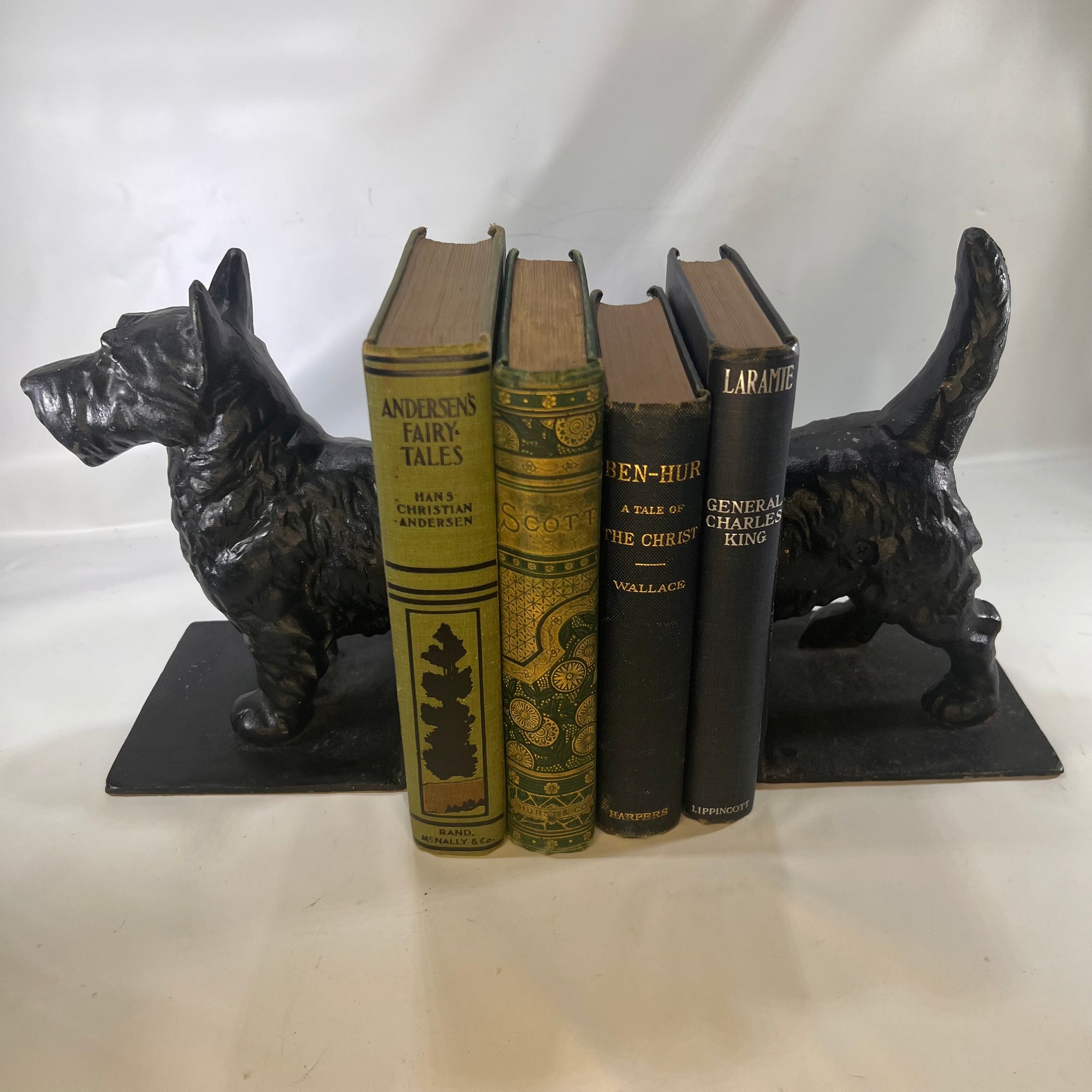 Cast Iron Scottie Dog Cast Iron Bookends Black-Reading Vintage