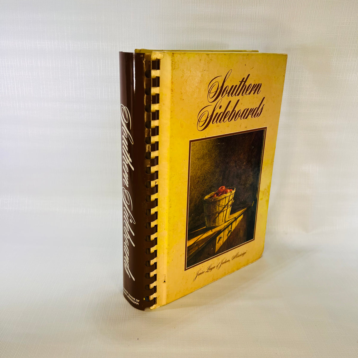 Southern Sideboards compiled by Junior League of Jackson Mississippi 1980 Hederman Brothers Printing Co.