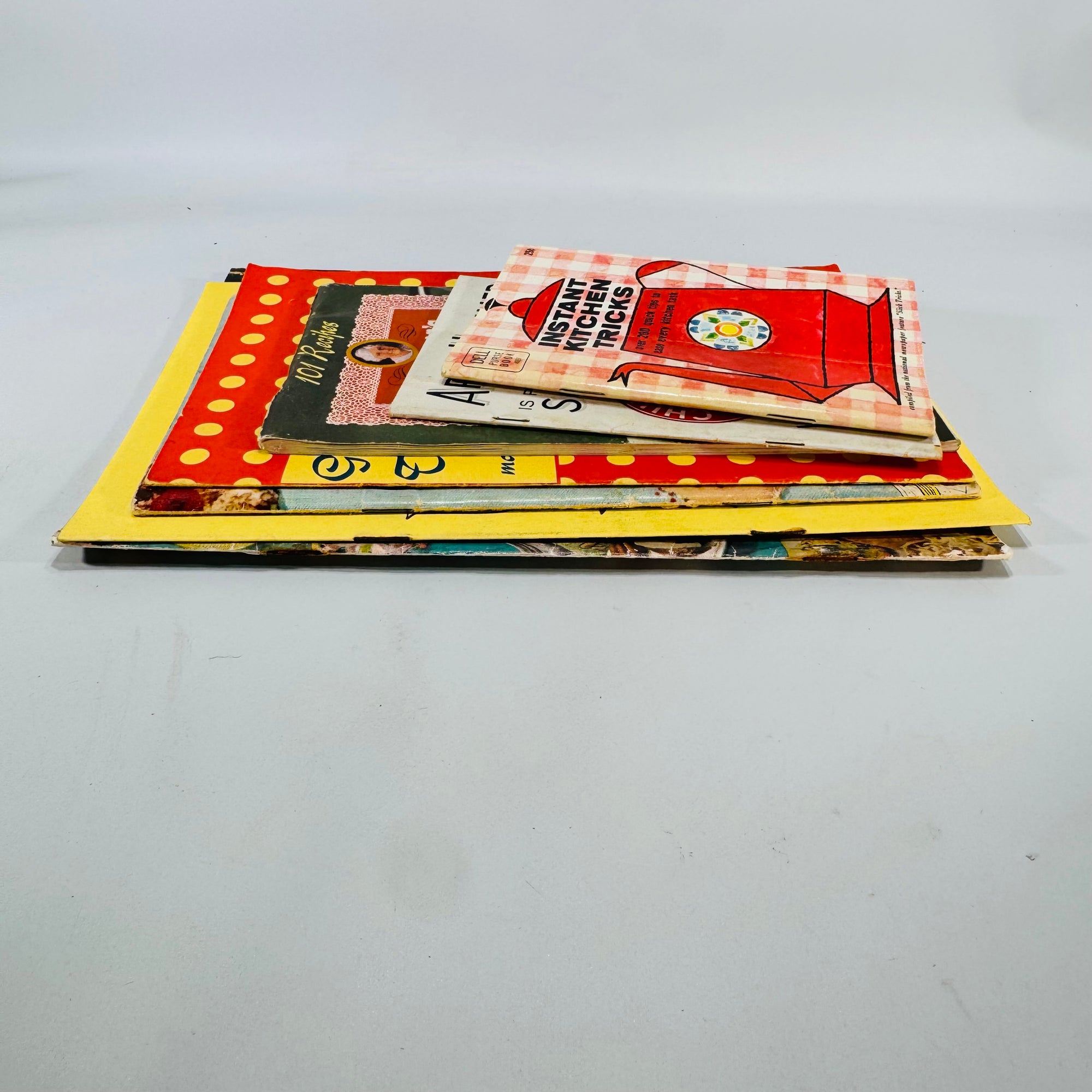 Vintage Culinary Ephemera — 7 Recipe Pamphlets Bundle (c.1950s–60s) — Borden, Pillsbury, Arm & Hammer | Mid-Century Ads, Cookbook & Culinary Ephemera