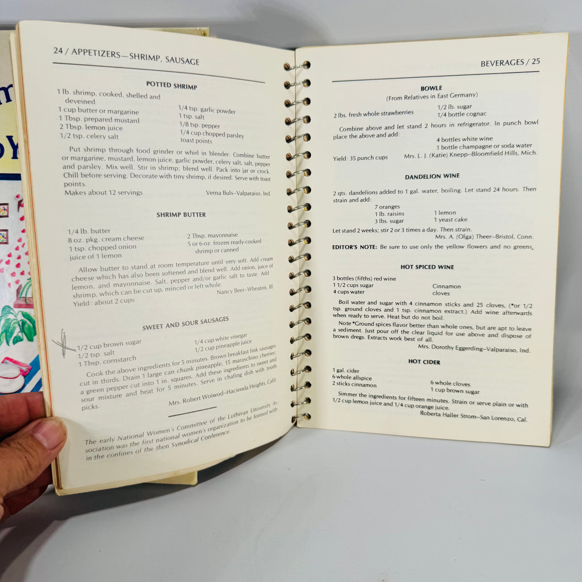 Southwest Airlines & Valparaiso University Guild Community Cookbooks (1972 & 1986) – Vintage Community Recipes Bundle