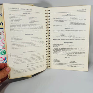 Southwest Airlines & Valparaiso University Guild Community Cookbooks (1972 & 1986) – Vintage Community Recipes Bundle
