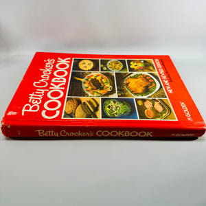 Betty Crocker's Cookbook — New and Revised Edition Golden Press | 1978