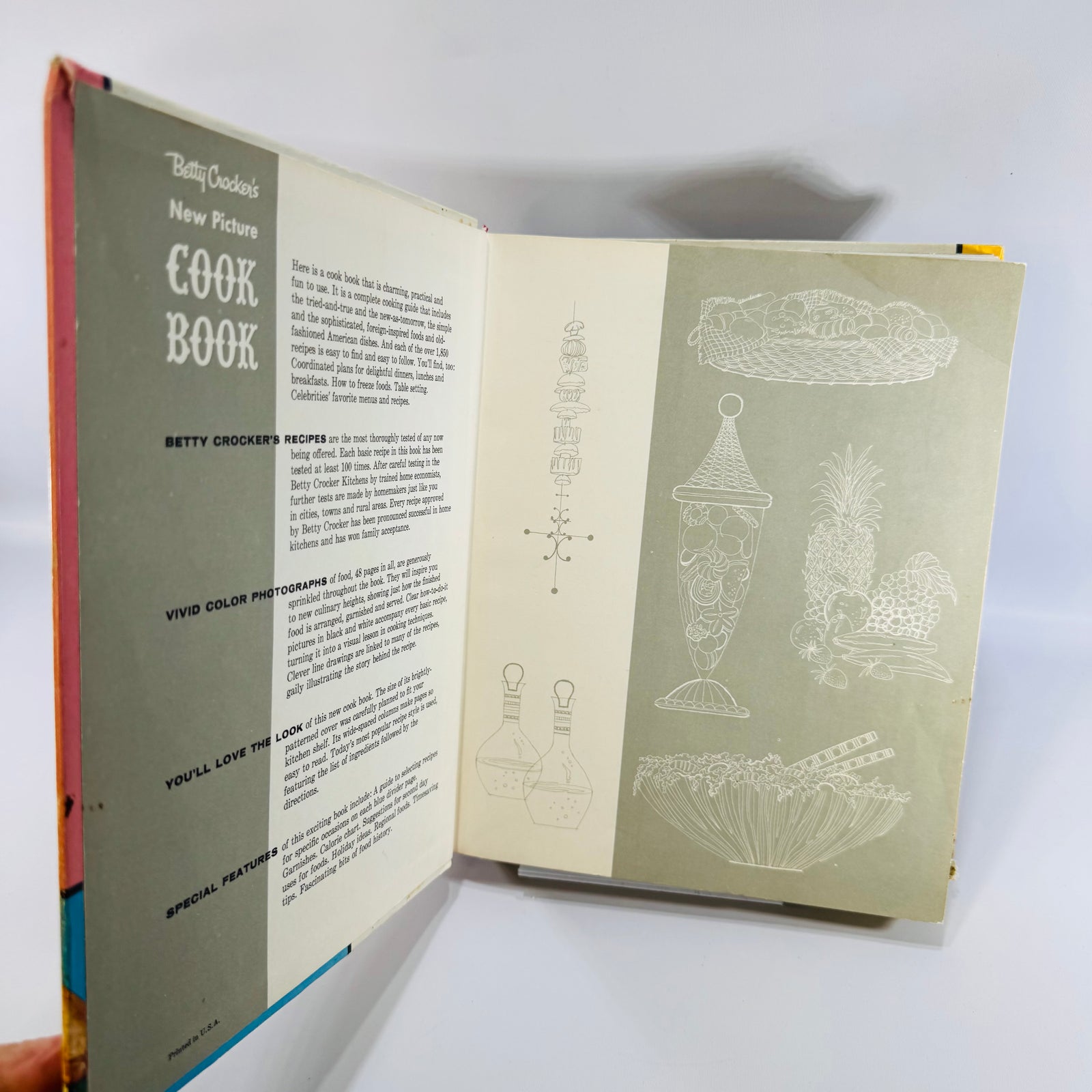 Betty Crocker's New Picture Cook Book McGraw-Hill | 1961 | First Edition Hardcover