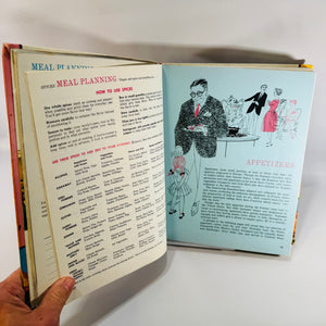 Betty Crocker's New Picture Cook Book McGraw-Hill | 1961 | First Edition Hardcover
