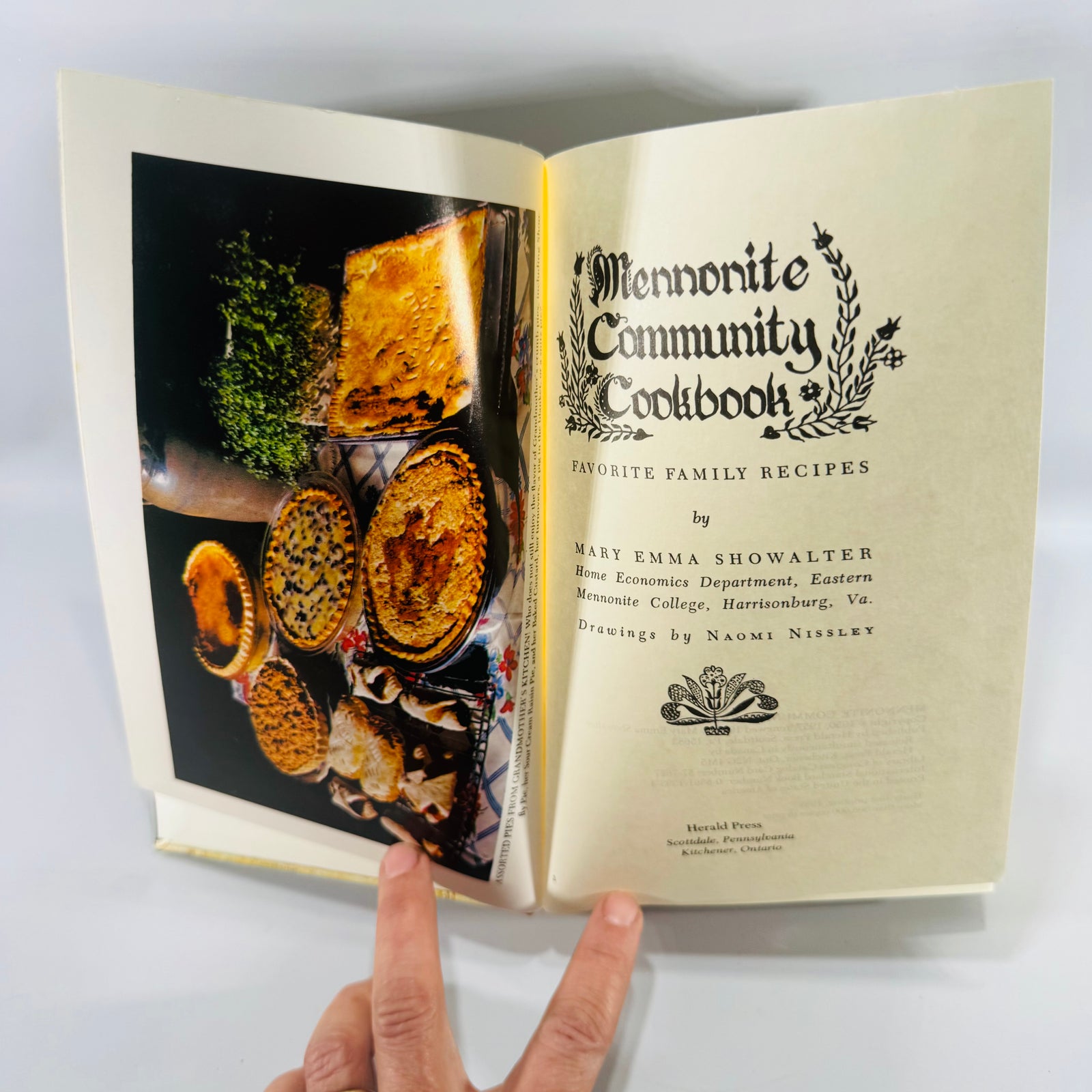 Mennonite Community Cookbook Mary Emma Showalter Hardcover 1988 Vintage Recipe Book