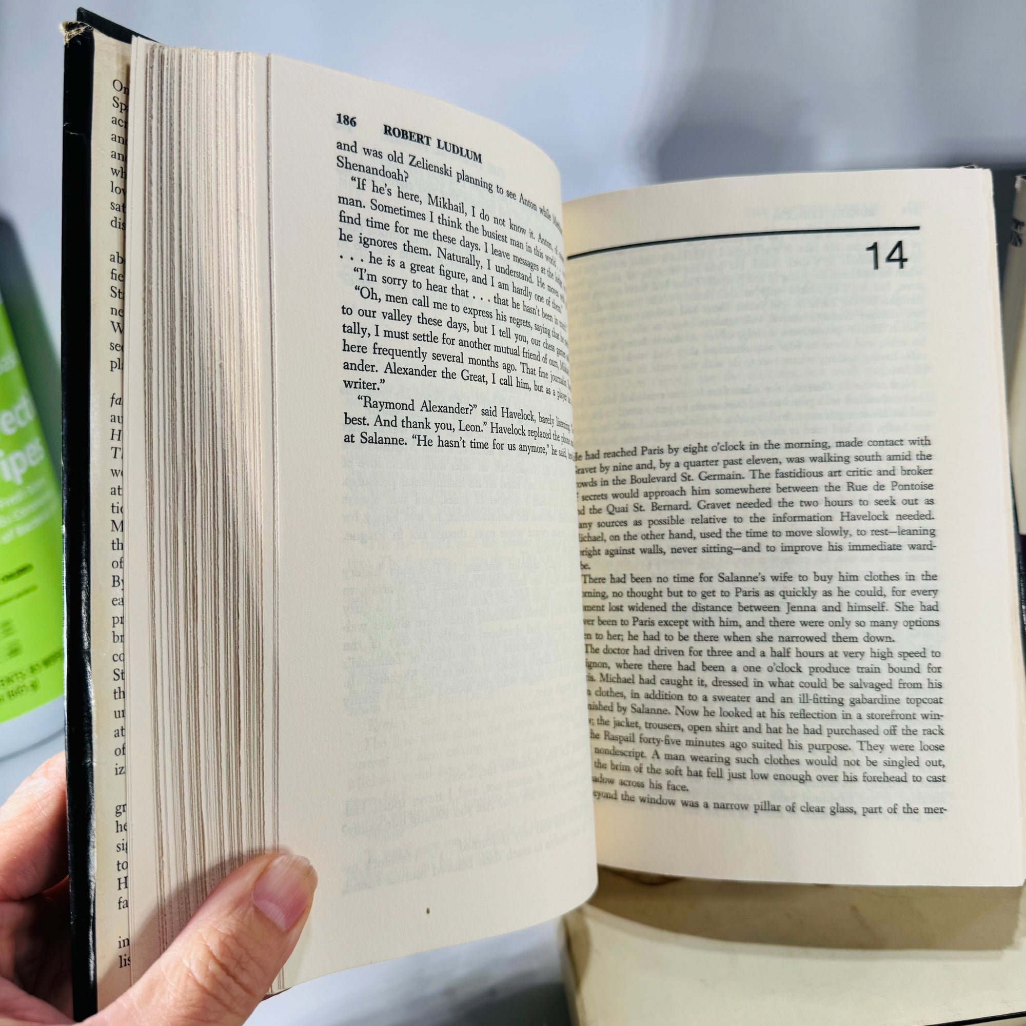 Thriller Book Bundle – Ludlum & Cook | Vintage Suspense 1980s