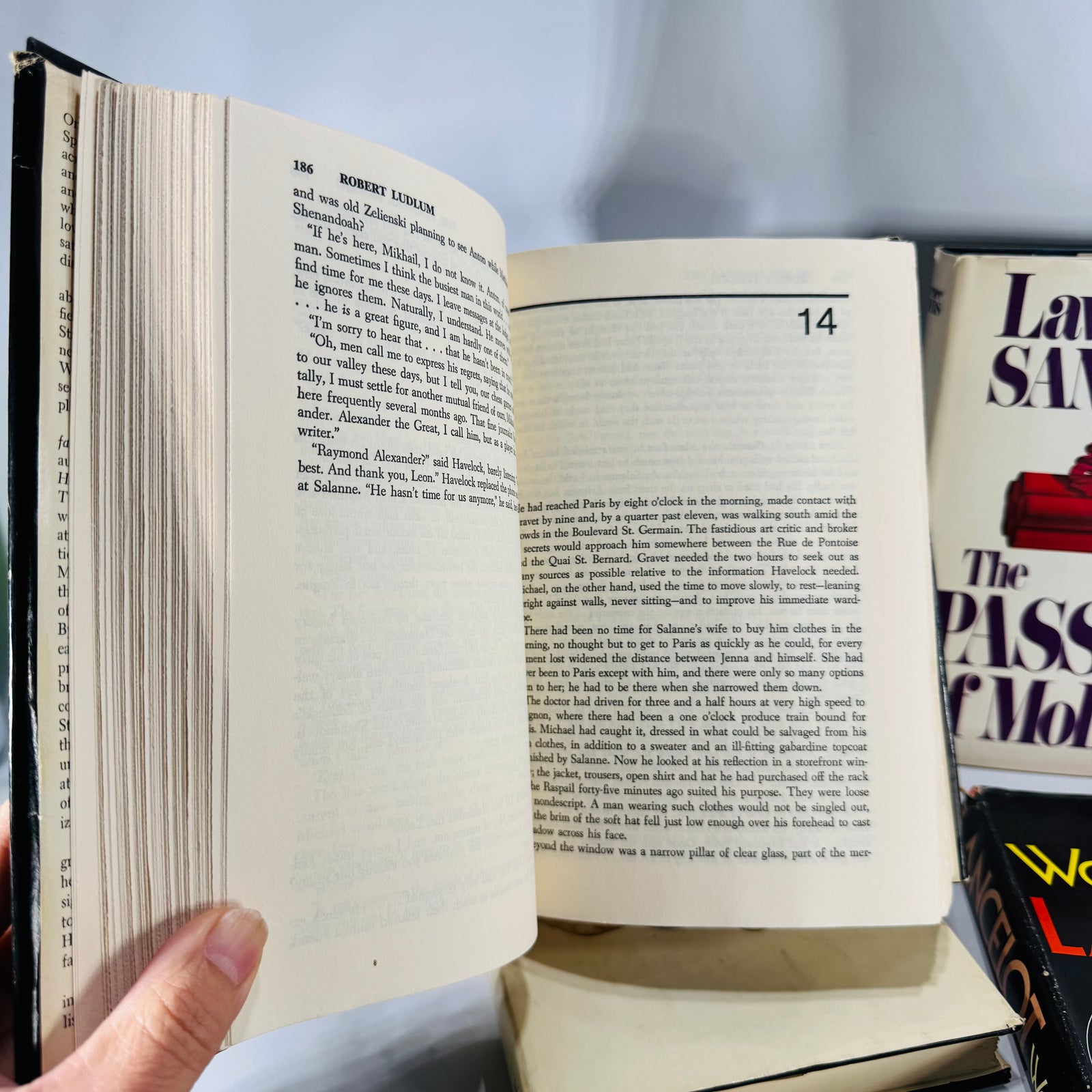 Thriller Book Bundle – Ludlum & Cook | Vintage Suspense 1980s