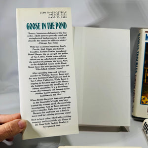 Benni Harper Cozy Mystery Set (1994–1997) — Earlene Fowler | 4 First Editions, Quilt-Themed, Cozy Mystery