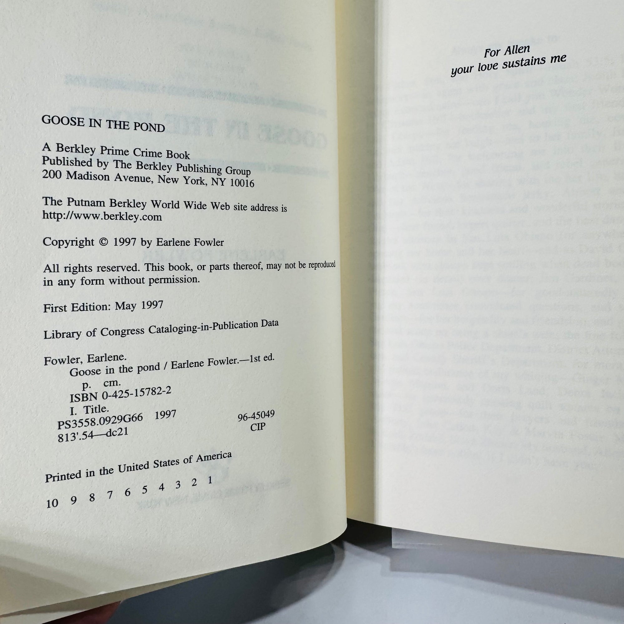 Benni Harper Cozy Mystery Set (1994–1997) — Earlene Fowler | 4 First Editions, Quilt-Themed, Cozy Mystery