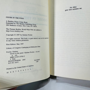 Benni Harper Cozy Mystery Set (1994–1997) — Earlene Fowler | 4 First Editions, Quilt-Themed, Cozy Mystery