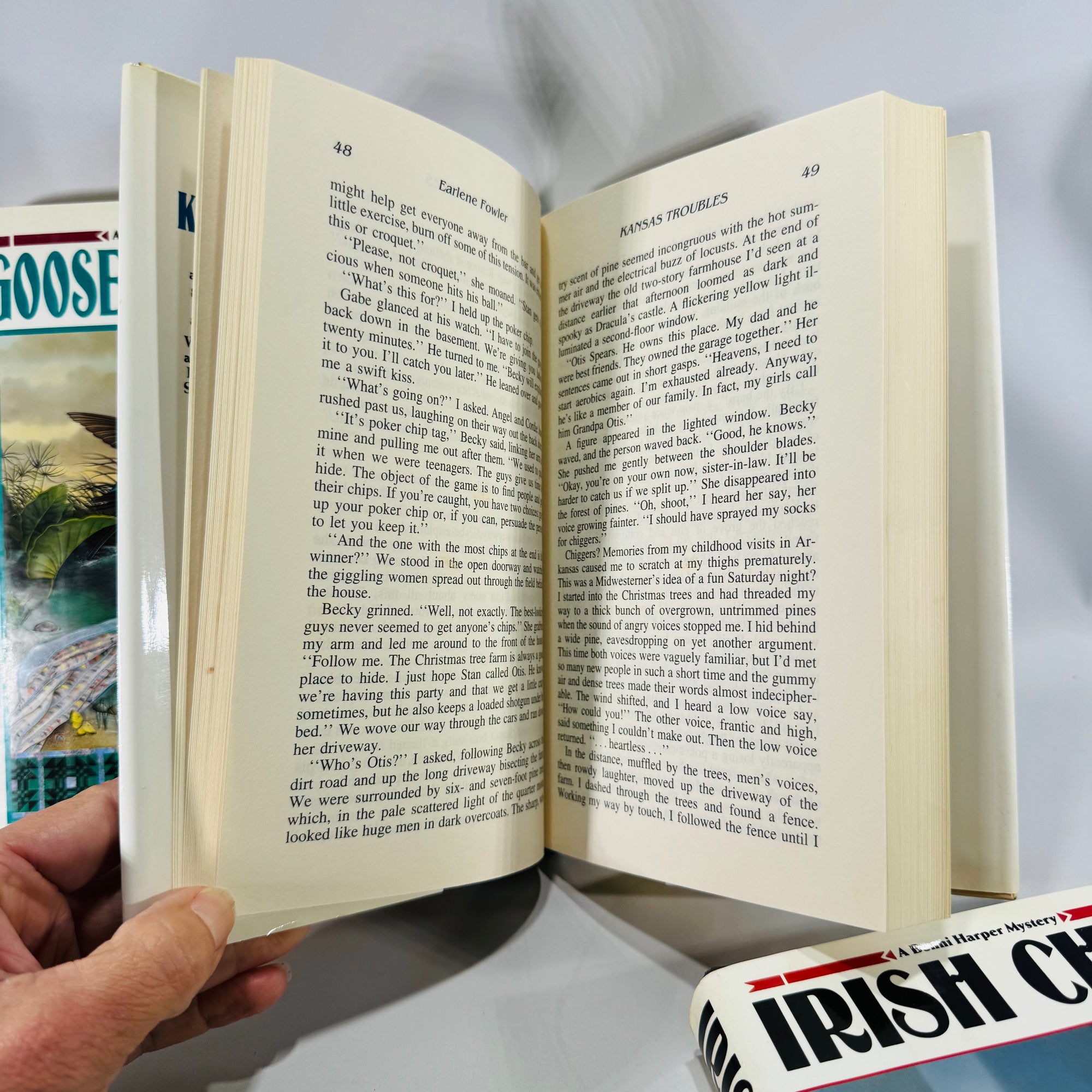 Benni Harper Cozy Mystery Set (1994–1997) — Earlene Fowler | 4 First Editions, Quilt-Themed, Cozy Mystery