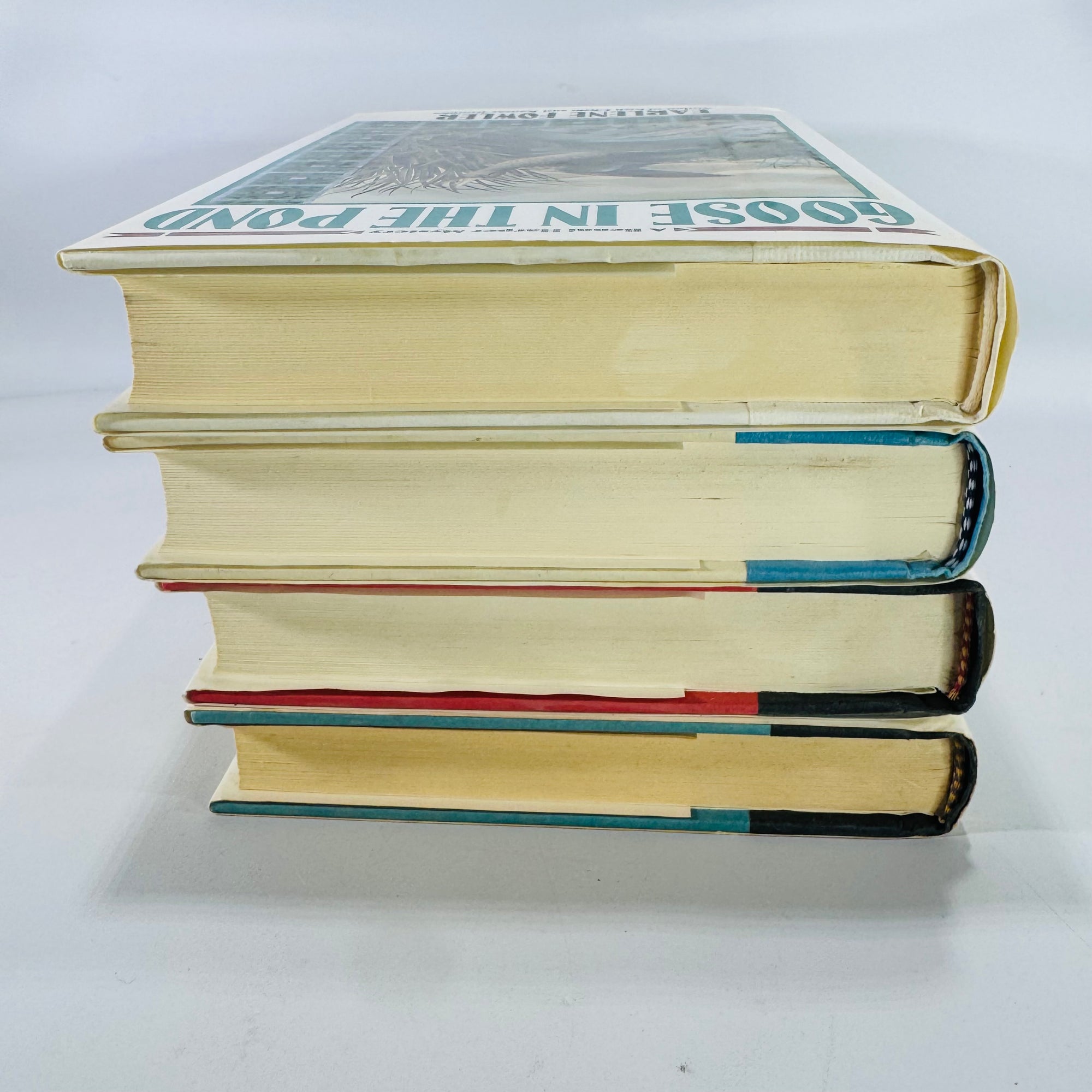 Benni Harper Cozy Mystery Set (1994–1997) — Earlene Fowler | 4 First Editions, Quilt-Themed, Cozy Mystery