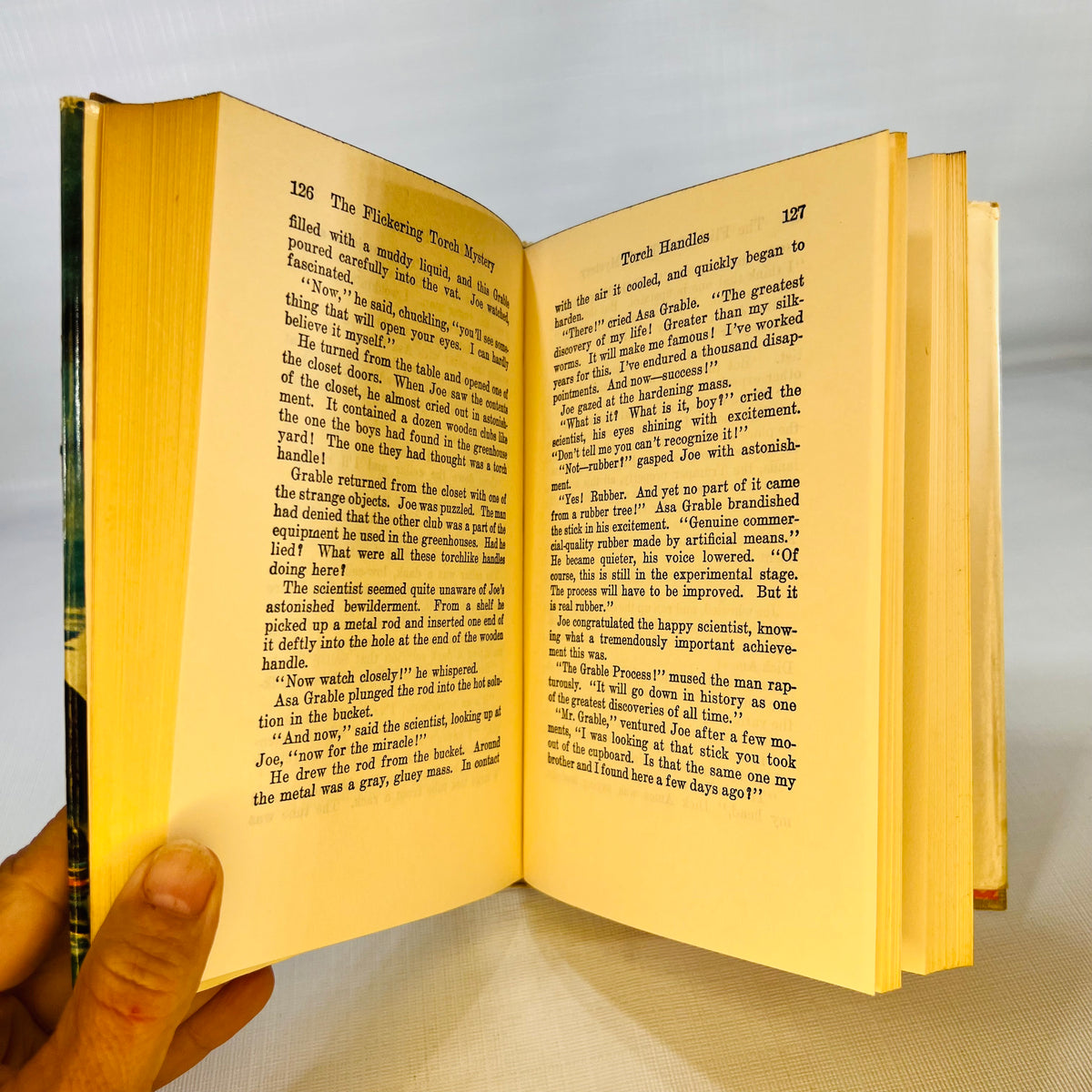 Text pages 126 and 127 from Torch Handles, The Flickering Torch Mystery