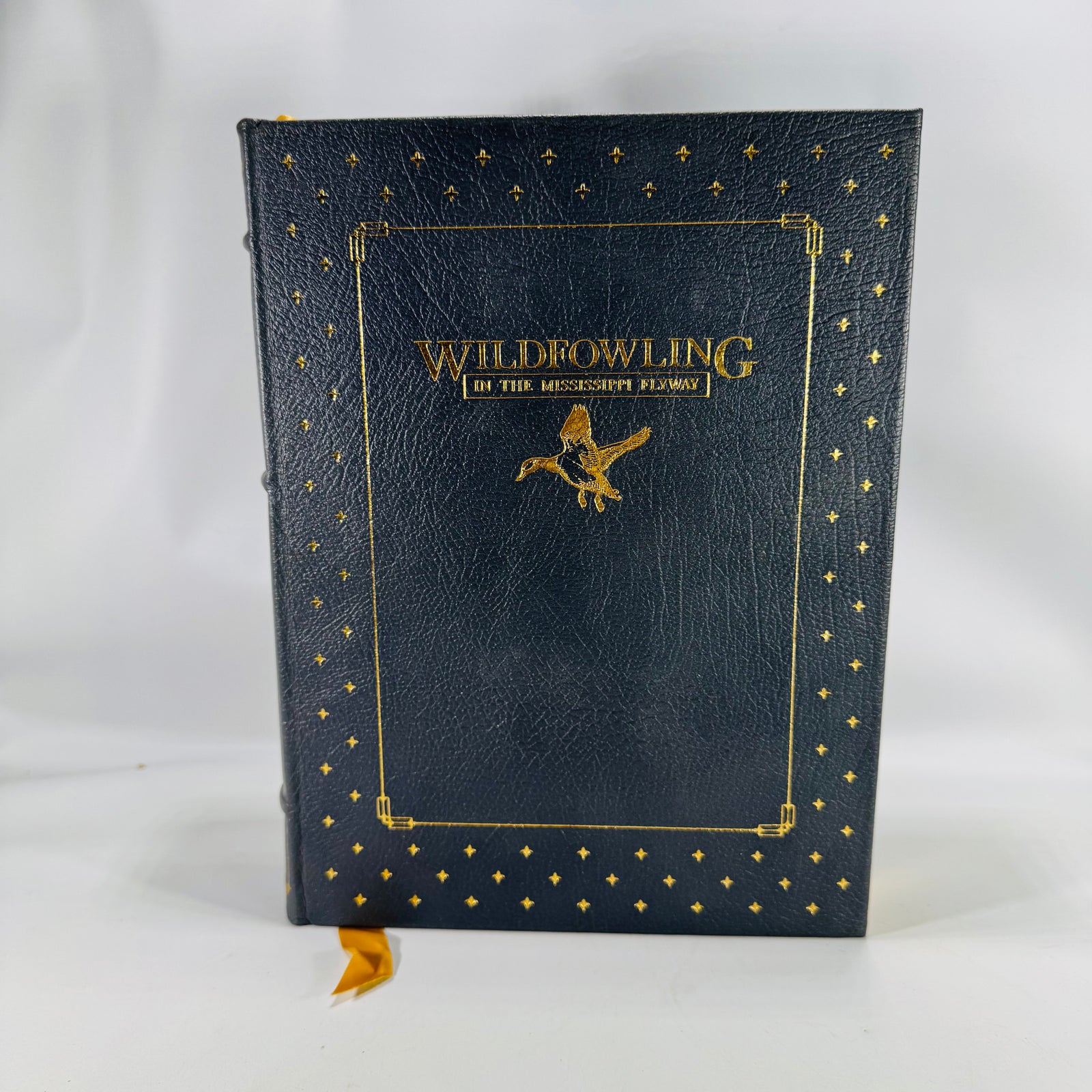 Wildfowling in the Mississippi Flyway | 1984 Premier Press Leather Limited Edition #1471