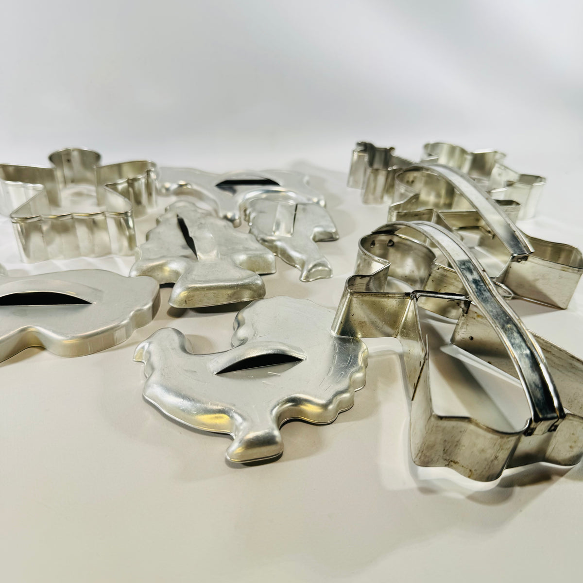 Aluminum Cookie Cutter Lot of 10 with Holiday Shapes