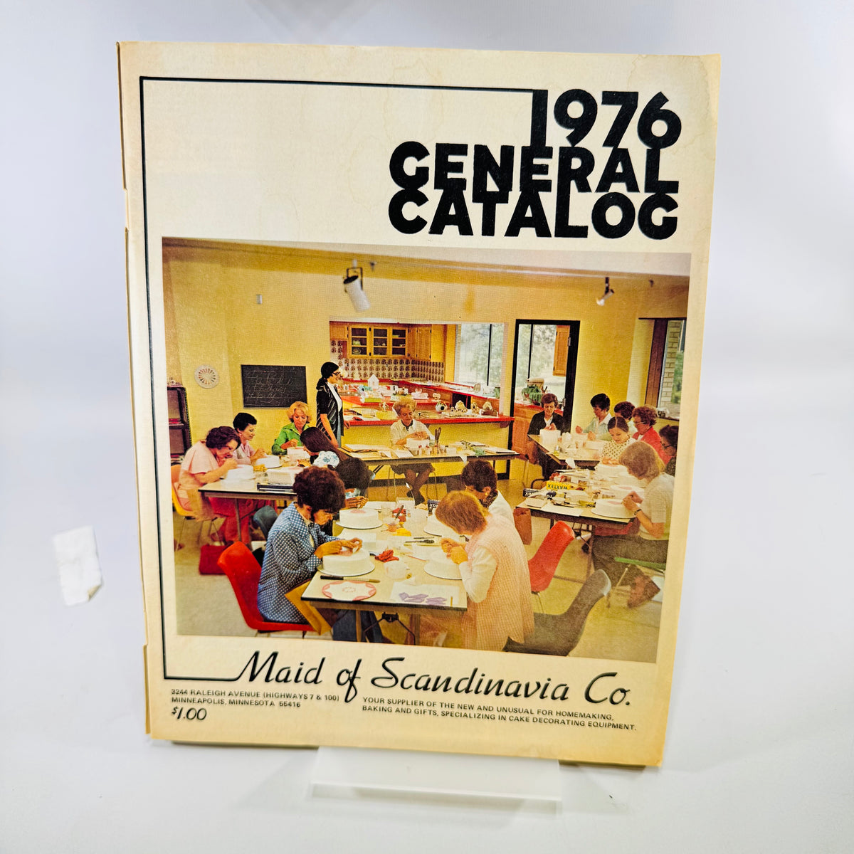 Maid of Scandinavia Co. 1976 General Catalog Minneapolis with Original Mailing Cover