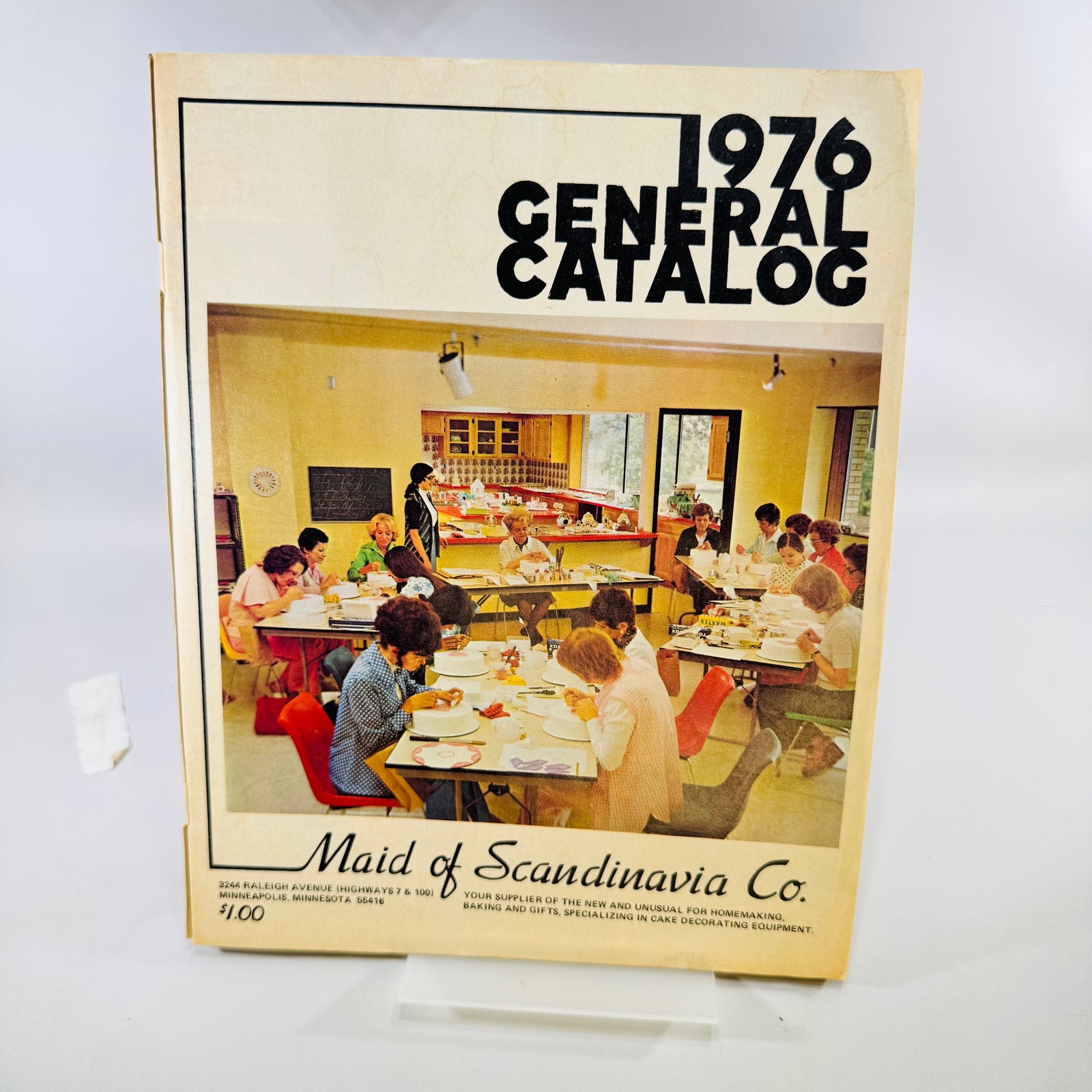 Maid of Scandinavia Co. 1976 General Catalog Minneapolis with Original Mailing Cover