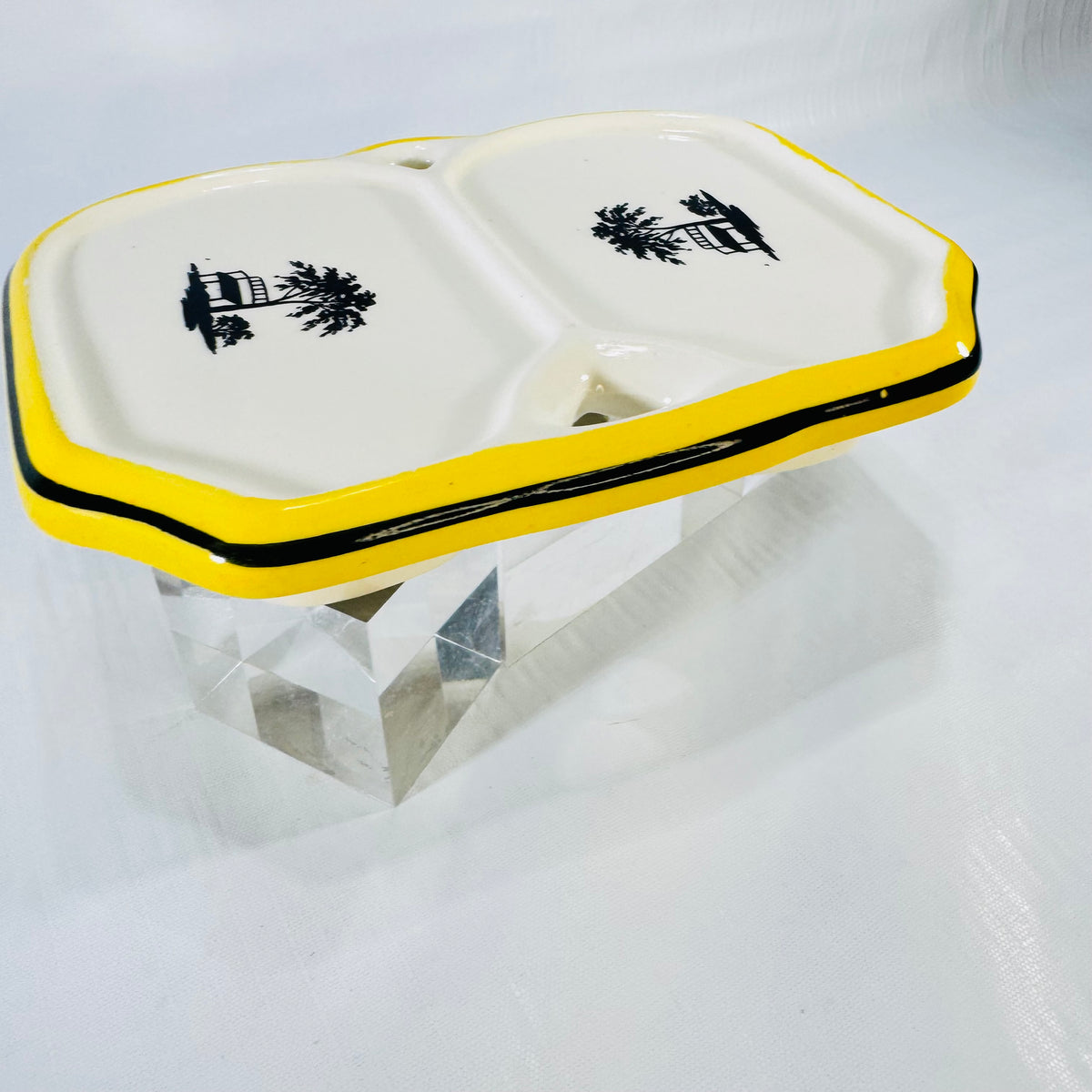 Maple Ware Japan Divided Condiment Dish Yellow Black Scenic Ceramic