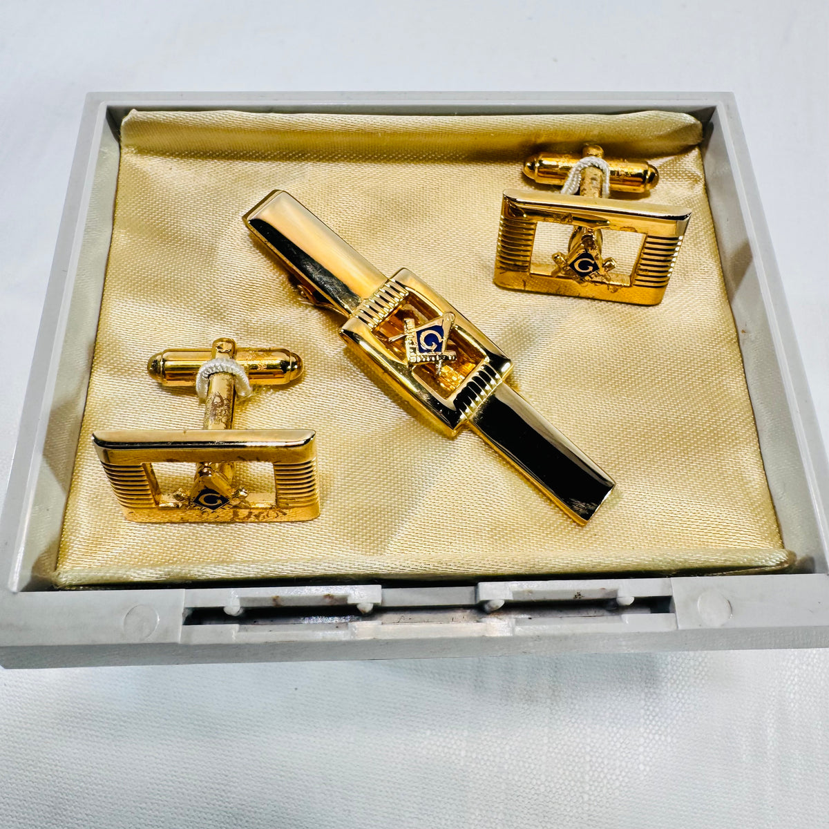 Anson Masonic Gold Tone Cufflinks and Tie Bar Set Blue Enamel with Case