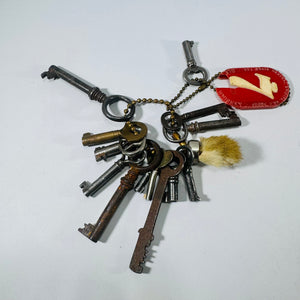 Vintage Skeleton Key Lot Rabbit Foot Seven Crown Keychain