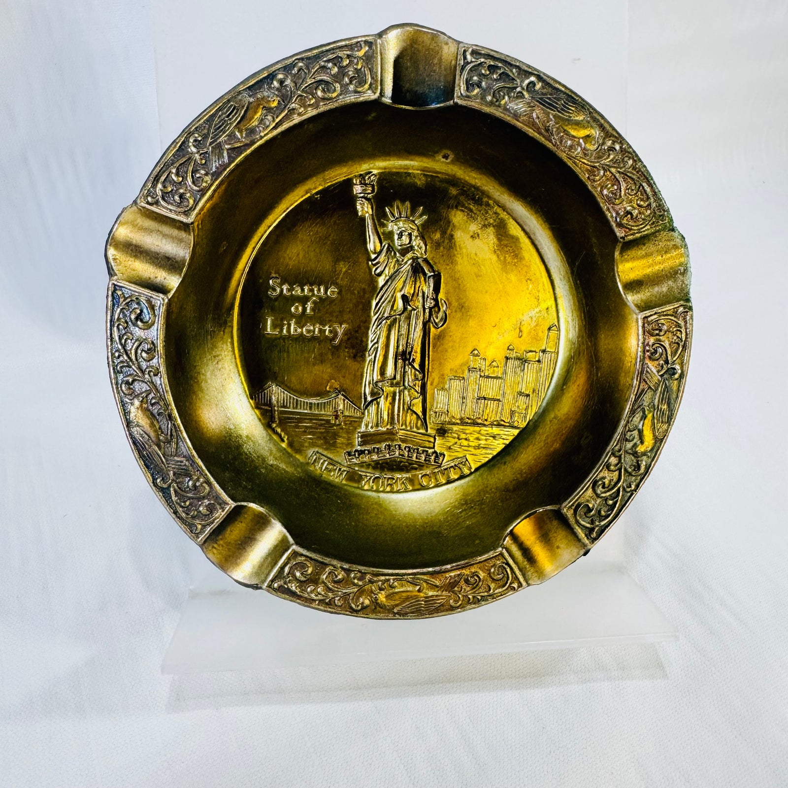 New York City Statue of Liberty Souvenir Ashtray 1950s Japan Gold Tone Metal