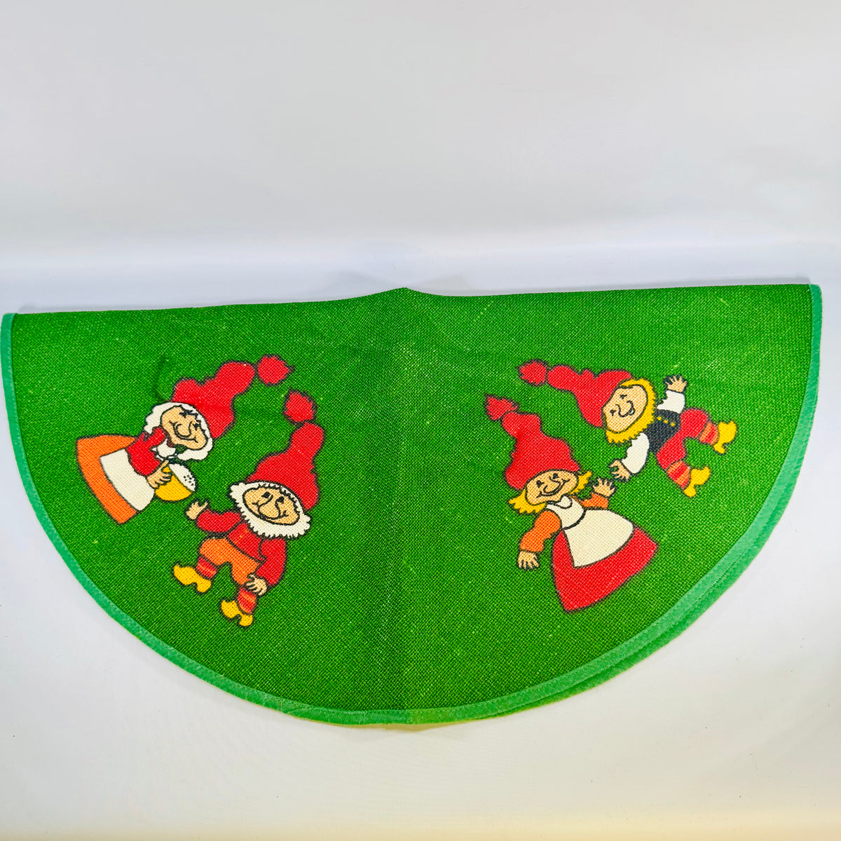 Vintage Scandinavian Jute Christmas Tree Mat, 1970s Green Tomte Gnome Holiday Table Topper, 21.5 Inch