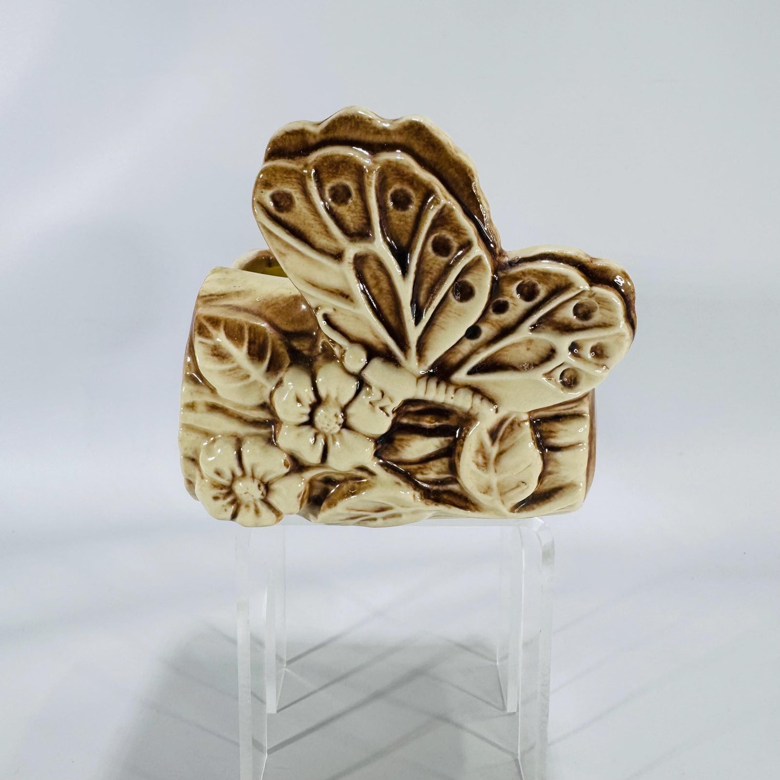 Front view of Shawnee Pottery 524 butterfly planter in cream and brown glaze