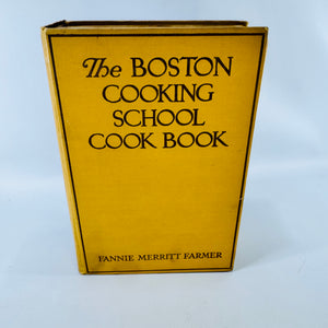 Boston Cooking School Cook Book Fannie Farmer 1930 with Recipes